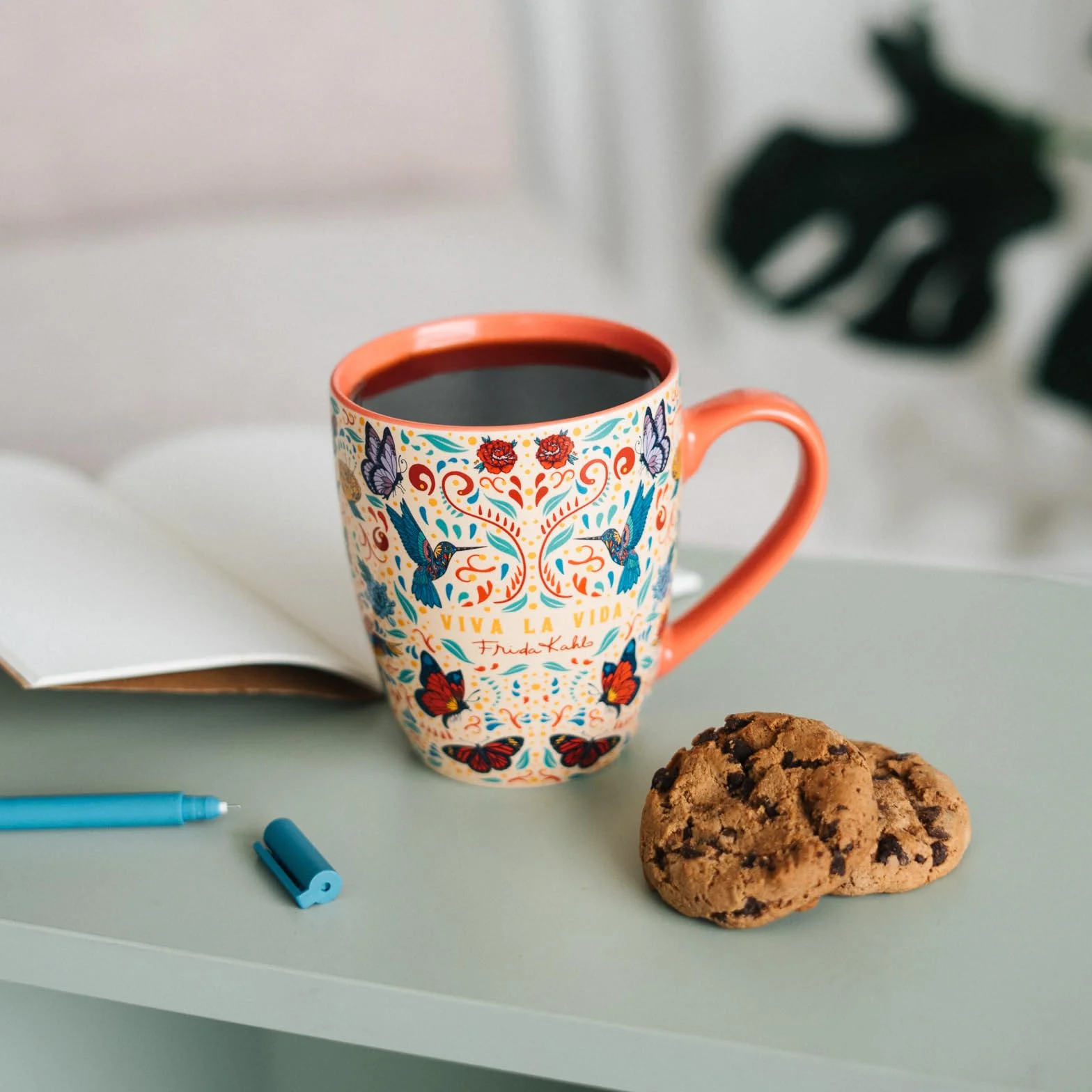 Grupo Erik Ceramic Mug Frida Kahlo | 11.8 oz - 350 ml Coffee Mug Tea, Cool Mugs and Cups | Frida Kahlo Gifts Under 15 Pounds, Flowers Gifts For Friends