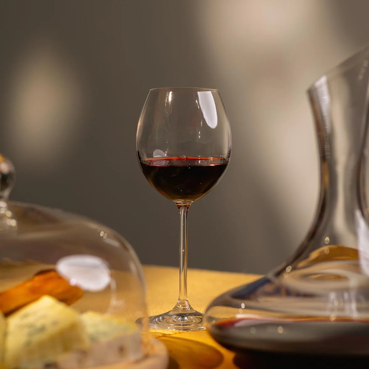 Krosno Kieliszki do czerwonego wina | Komplet 6 sztuk | 350 ml | Kolekcja Venezia | Idealne do domu, restauracji i na przyjęcia | Można myć w zmywarce | Bezołowiowe szkło kryształowe