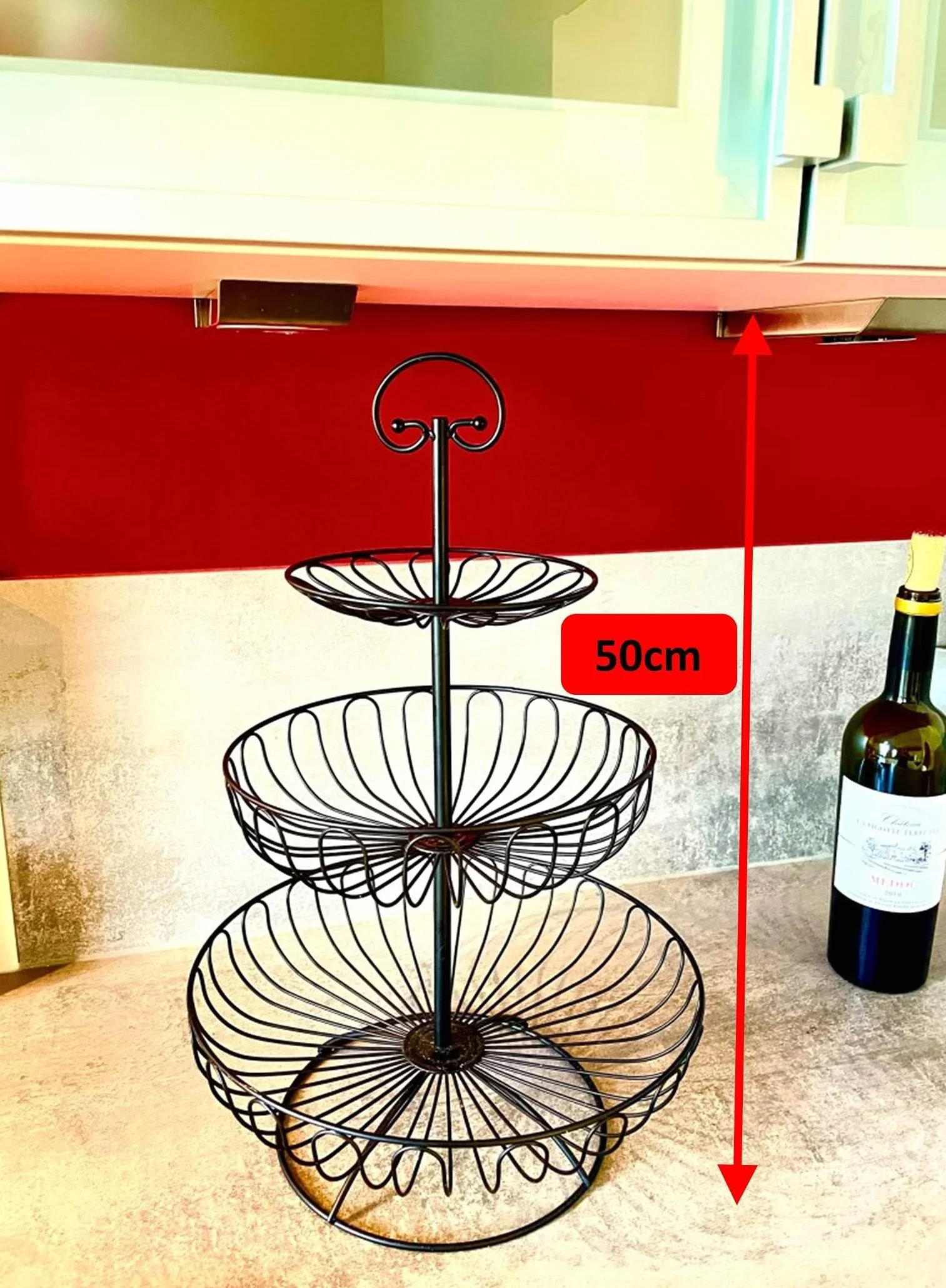 Filigranowa etażerka na owoce, 3-poziomowa, okrągła, średnica = 30 cm, wysokość 47 cm, kosz na owoce, miska na owoce, metalowa, czarno-matowa, dekoracyjna, zapewnia więcej miejsca na blacie