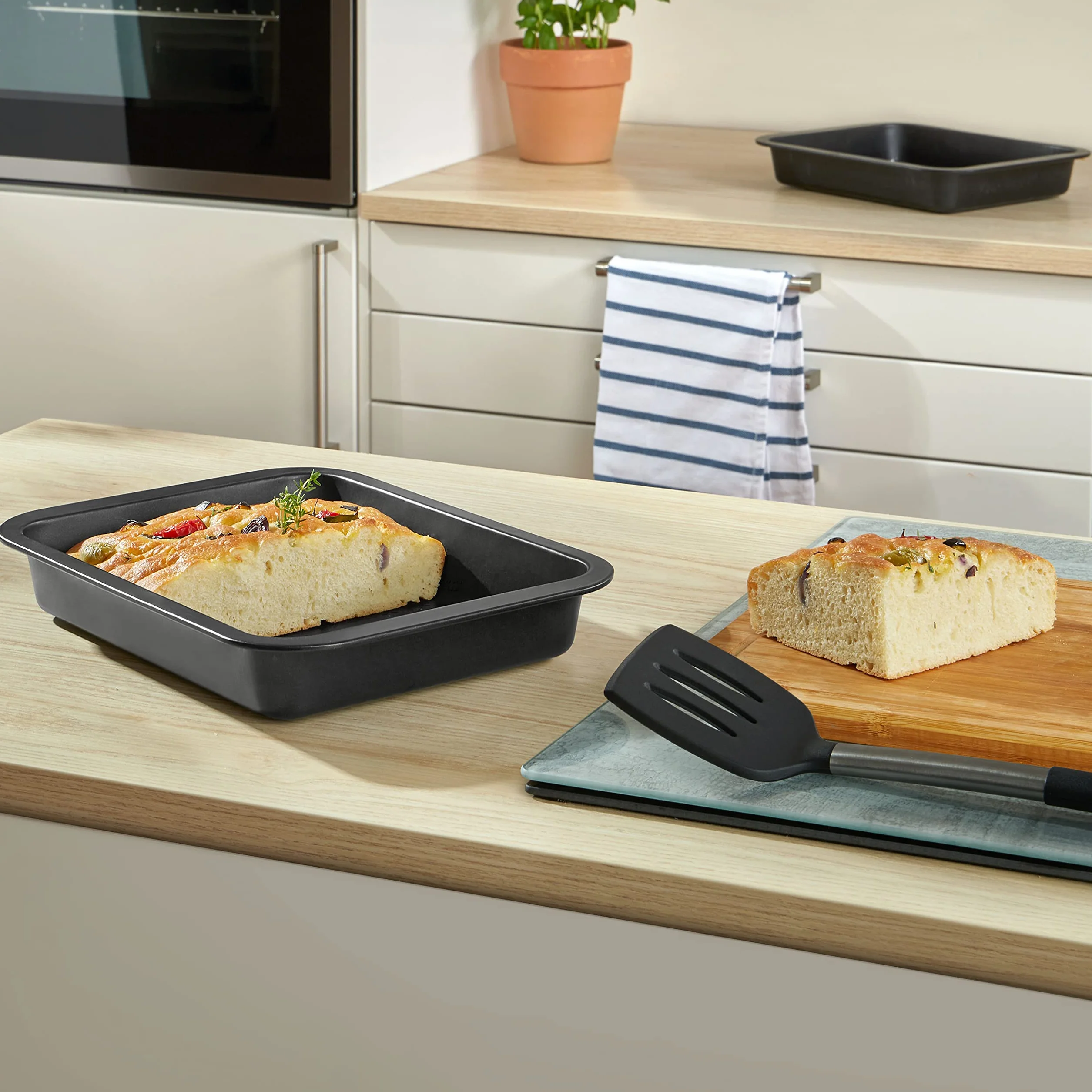 Grizzly 2 x forma do zapiekanek i lasagne, mała powłoka zapobiegająca przywieraniu, krawędź uchwytu