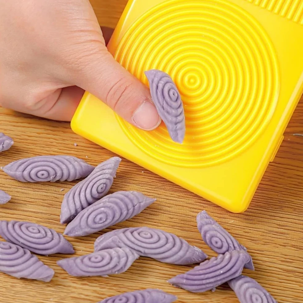 Forma do makaronu, plastikowe deski gnocchi do robienia makaronu i gnocchi Maker nóż do wałka do ciasta ręczne narzędzie kuchenne Suplement diety Formy