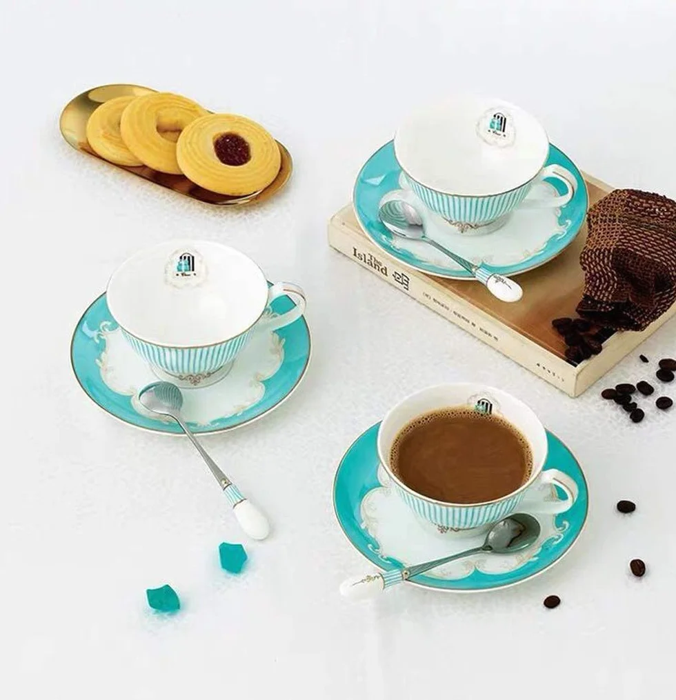 Szklanki do picia szklane kubki, zestaw filiżanek i spodków Porcelana kostna Filiżanka do kawy i herbaty na śniadanie Popołudniowa herbata - wzór w niebieskie paski (4)