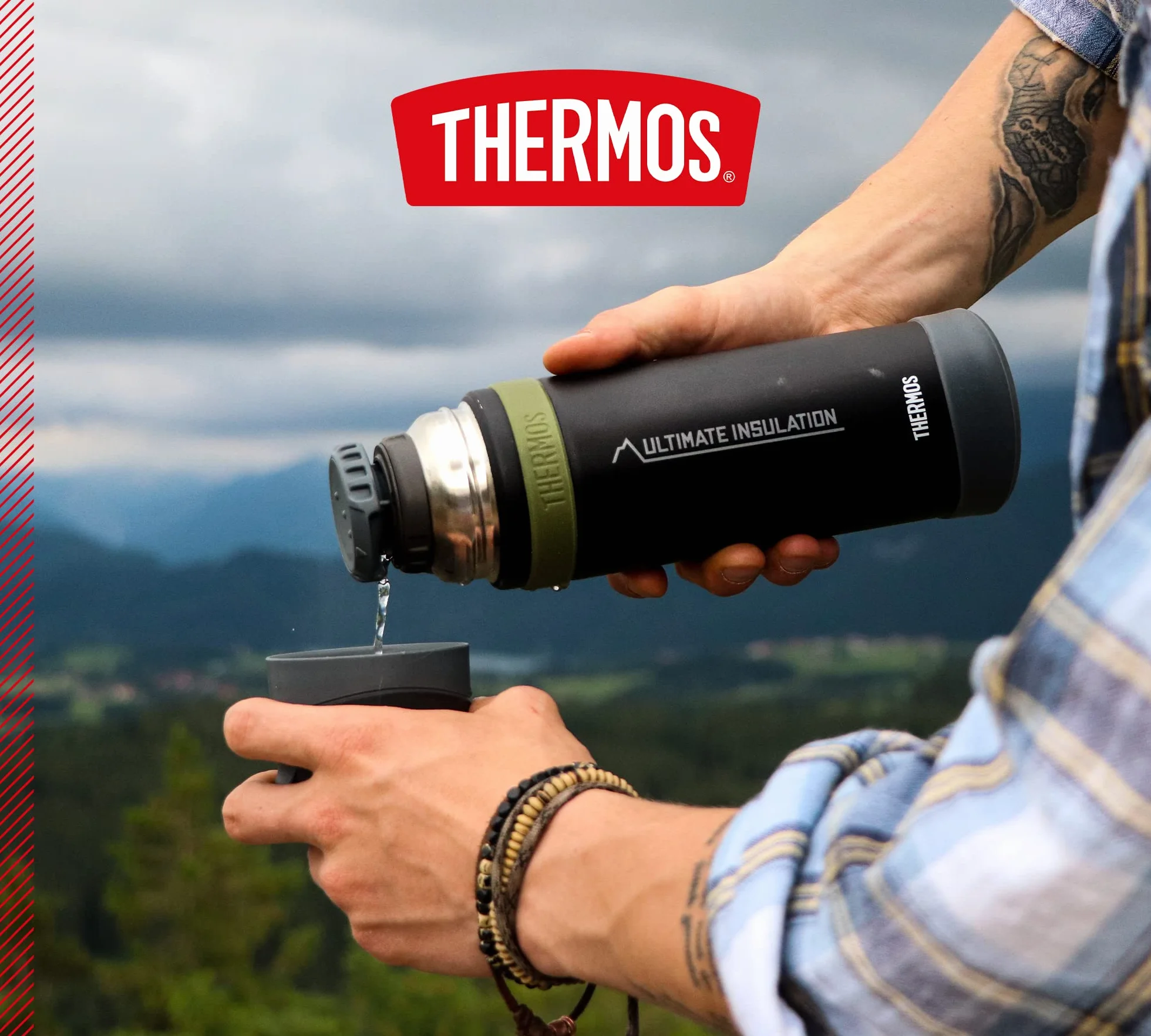 Thermos Mountain Beverage Bottle 0,50 l, czarna, termos ze stali nierdzewnej z kubkiem do picia, ciepła 24 h/zimna 24 h, lekka butelka outdoorowa, wytrzymała, rozkładane zamknięcie, nie zawiera BPA
