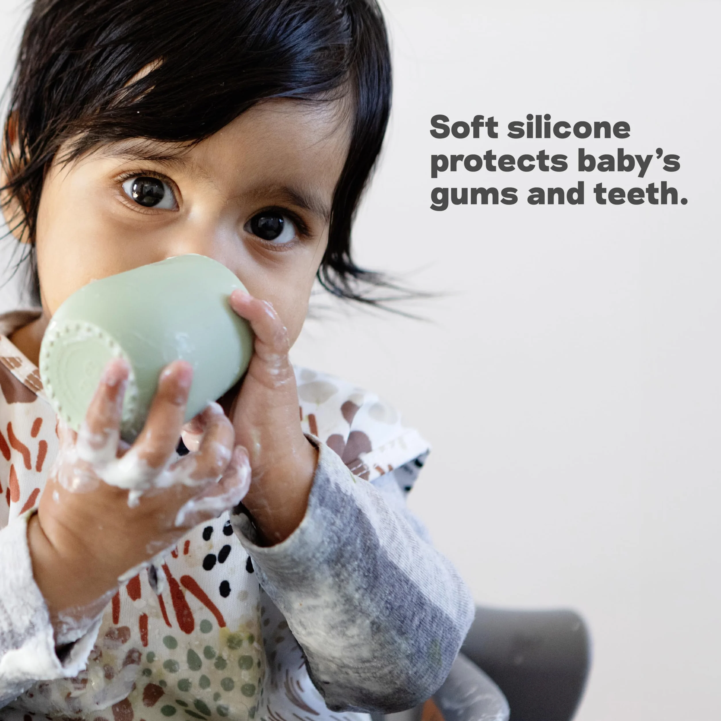 Ezpz Tiny Cup kubek do picia z silikonu 0,3 kg pudru