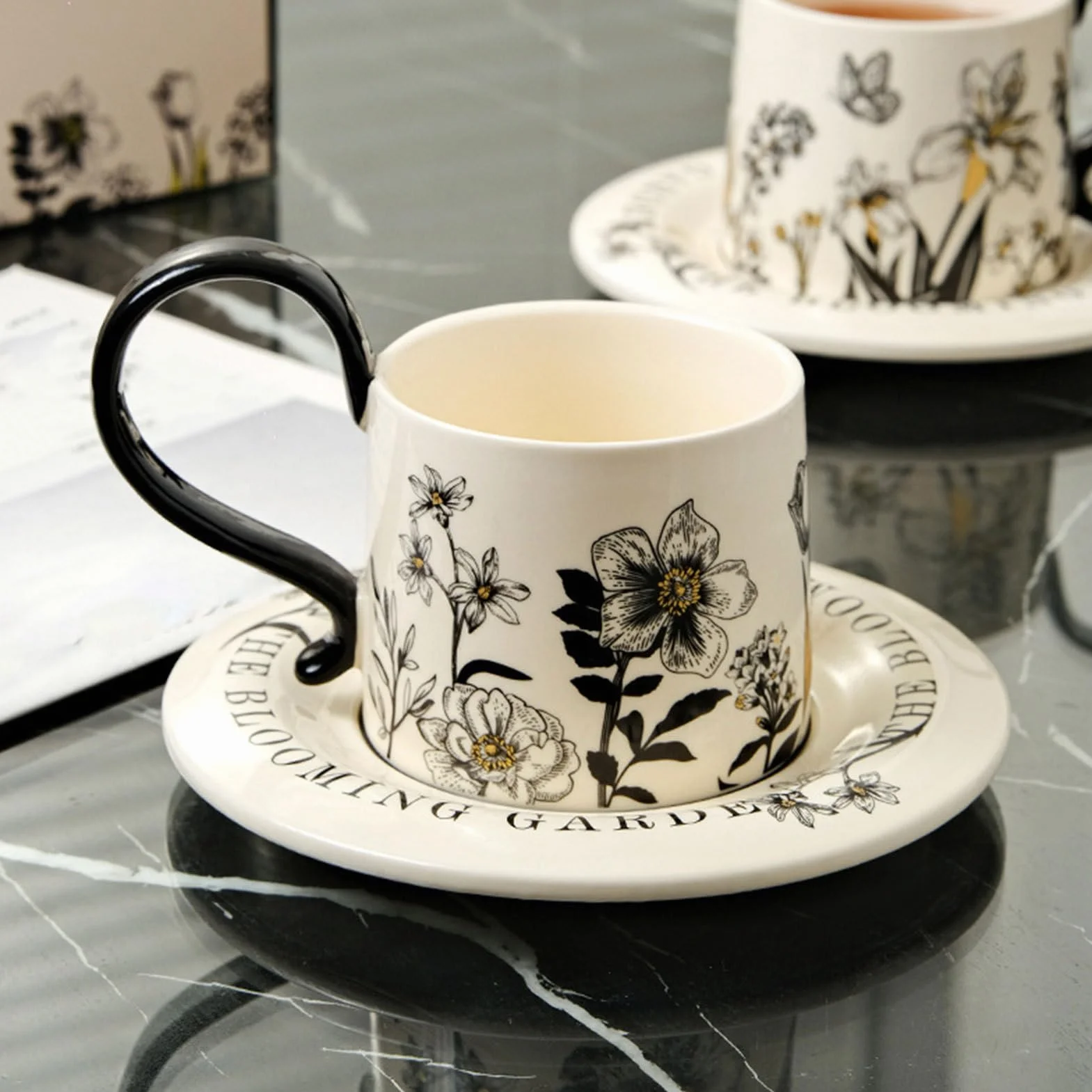 Ceramiczny Kubek do Kawy Zestaw Naczynia do Picia 260 ml ze Spodkami i | Zestaw Kubków Do Kawy Do Cappuccino Mleka Soku Piwa Do Kuchni Kawiarni Restauracji Domu Na Urodziny I Boże Narod
