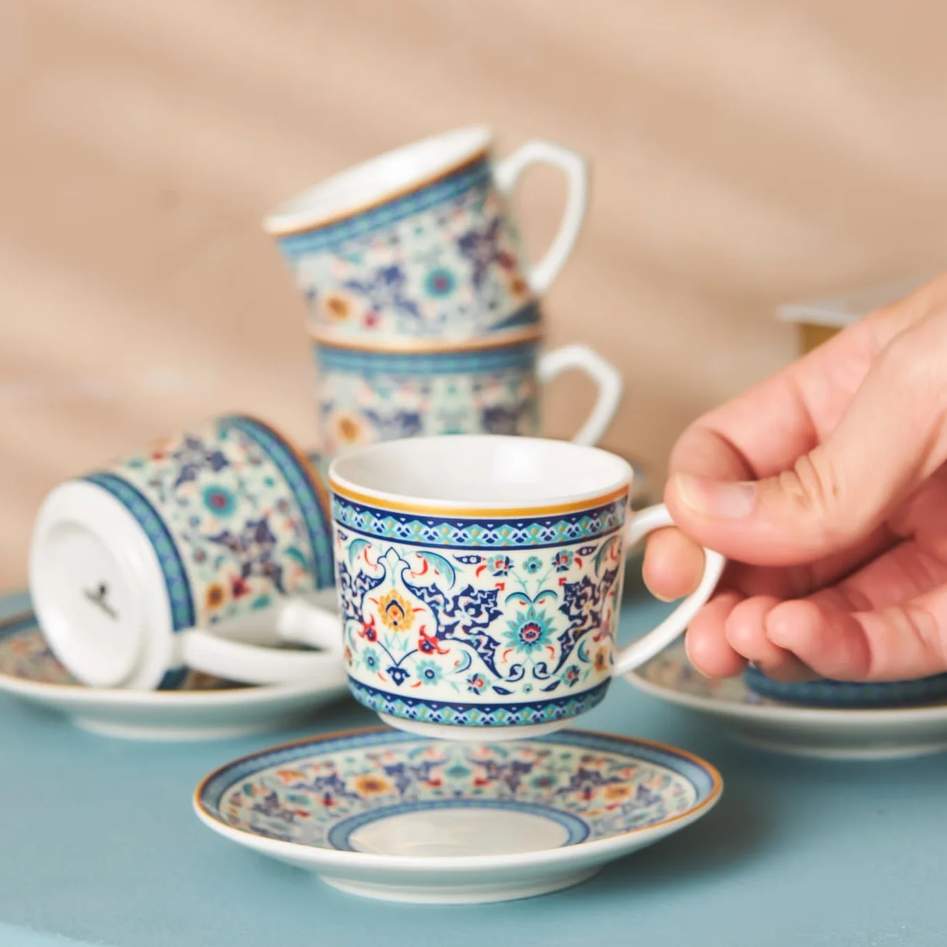 Karaca Beylerbeyi Porcelanowa turecka filiżanka do kawy, zestaw 6 sztuk, 12 sztuk, 80 ml, biały niebieski wielokolorowy