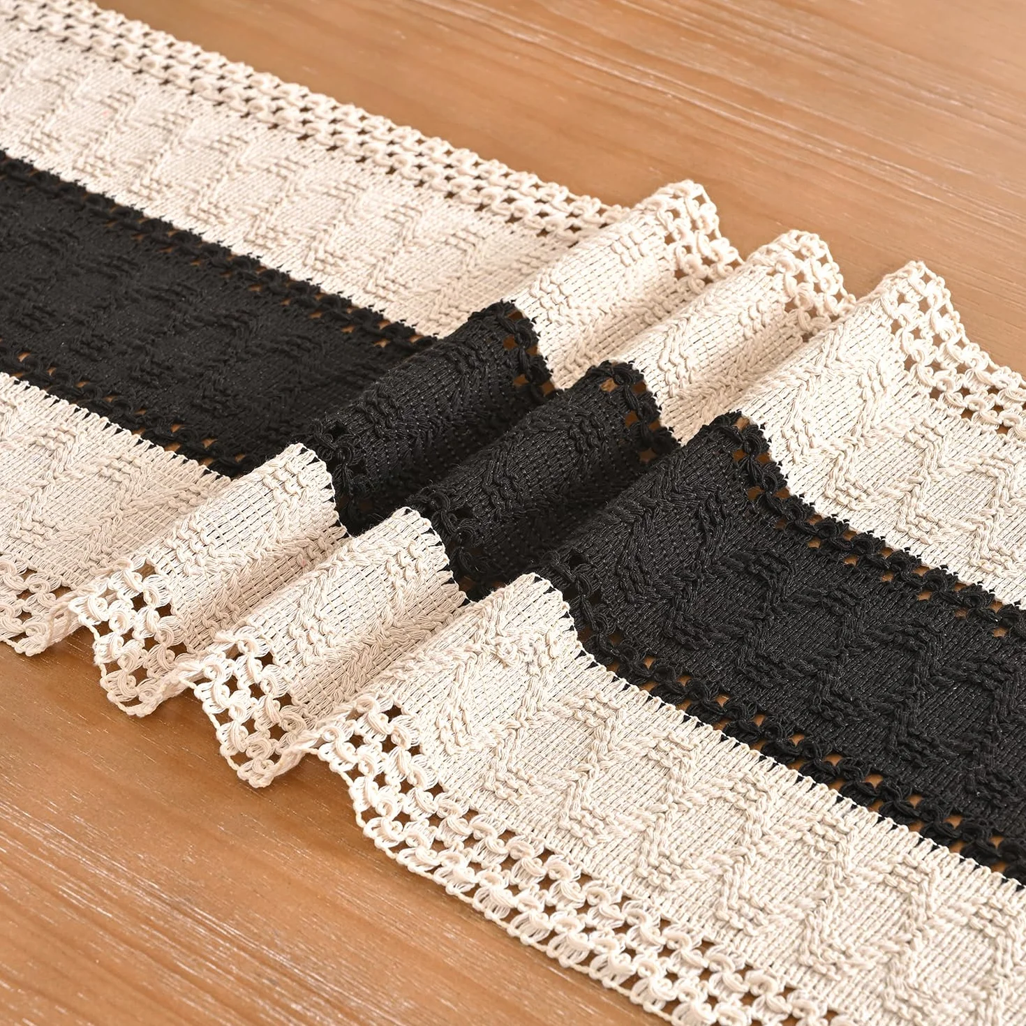 Bieżnik na stół w stylu boho bieżnik na stół pusty frędzle obrus na stół szydełkowy bieżnik 30 x 140 cm czarny/beżowy do dekoracji stołu vintage Boho Wedding Shower