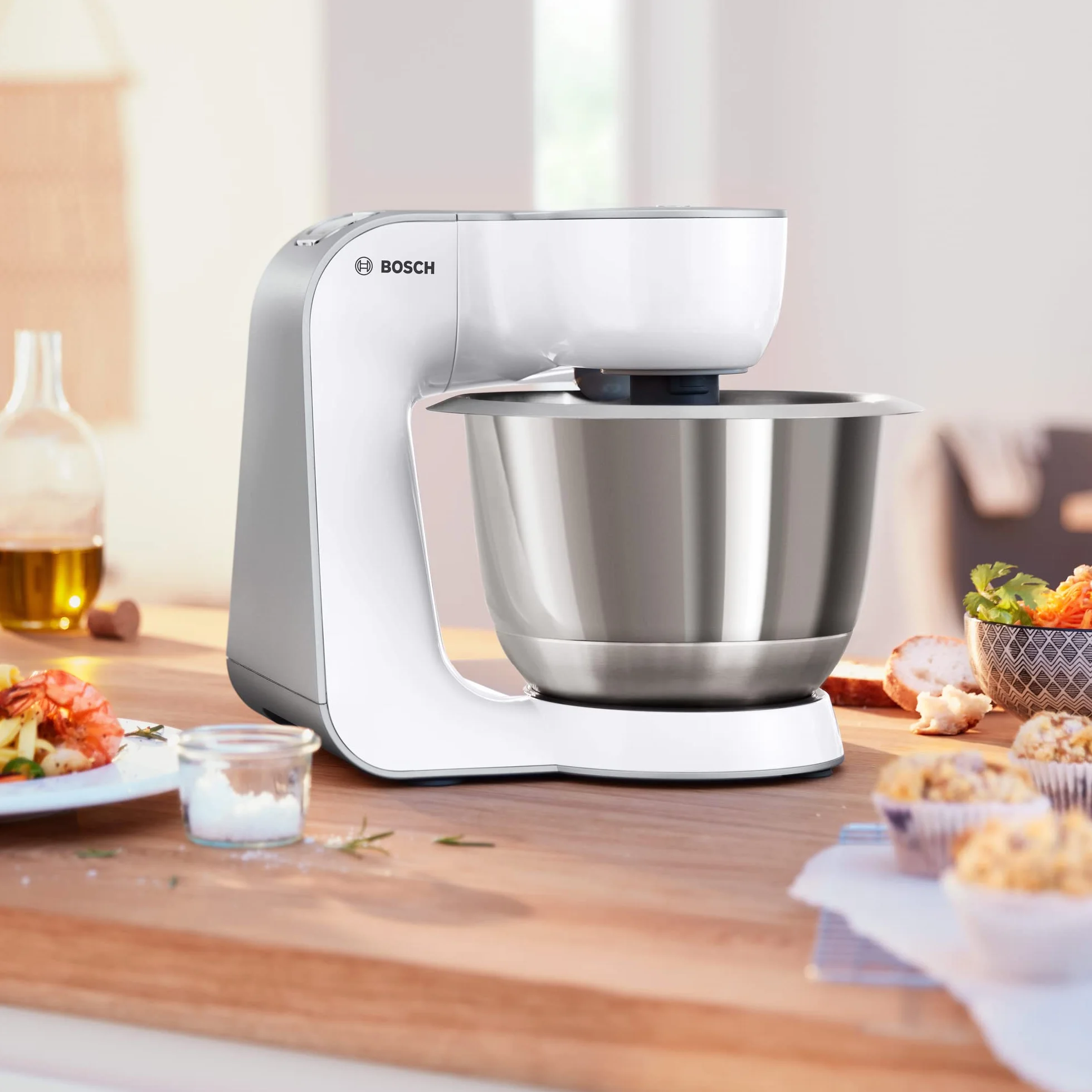 Bosch Robot kuchenny Serie 4 MUM58W20, 1000 W, misa stalowa 3,9 l, wielofunkcyjny zestaw akcesoriów