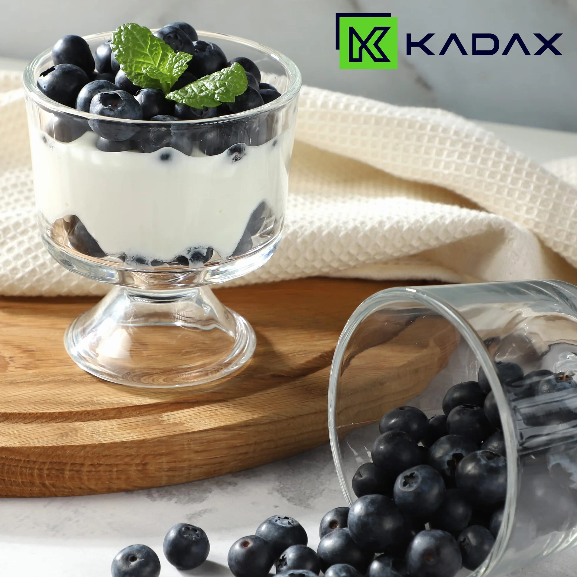 KADAX Zestaw 12 szt. pucharków do lodów 280 ml 10.6x9.4cm, wytrzymałe szkło, można myć w zmywarce, do serwowania lodów, deserów i galaretek