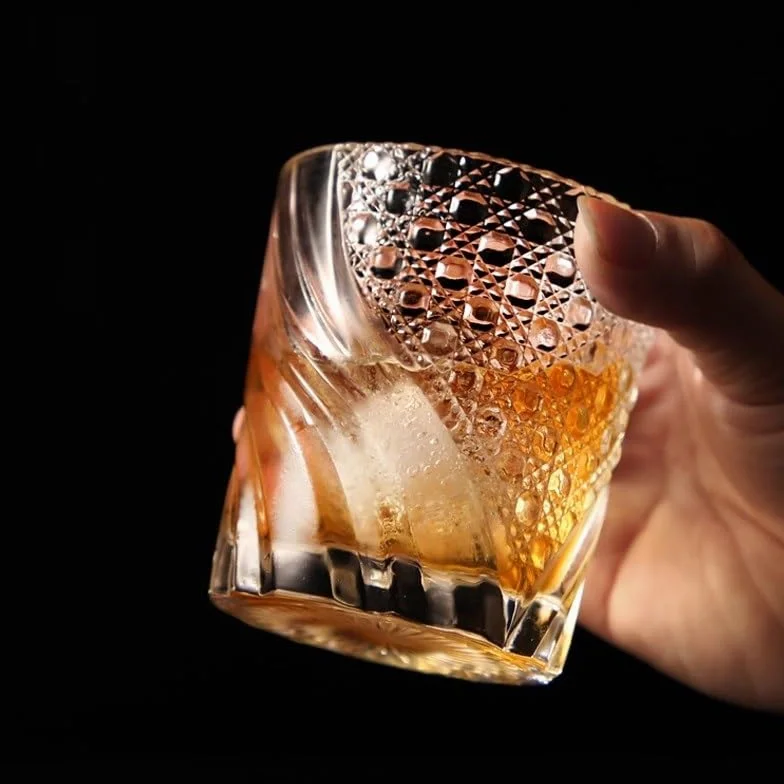 Eleganckie szklanki Japońskie rzemiosło, ręcznie rzeźbione szklane szare kubki, kryształowe szklanki do whisky Szklanki do napojów