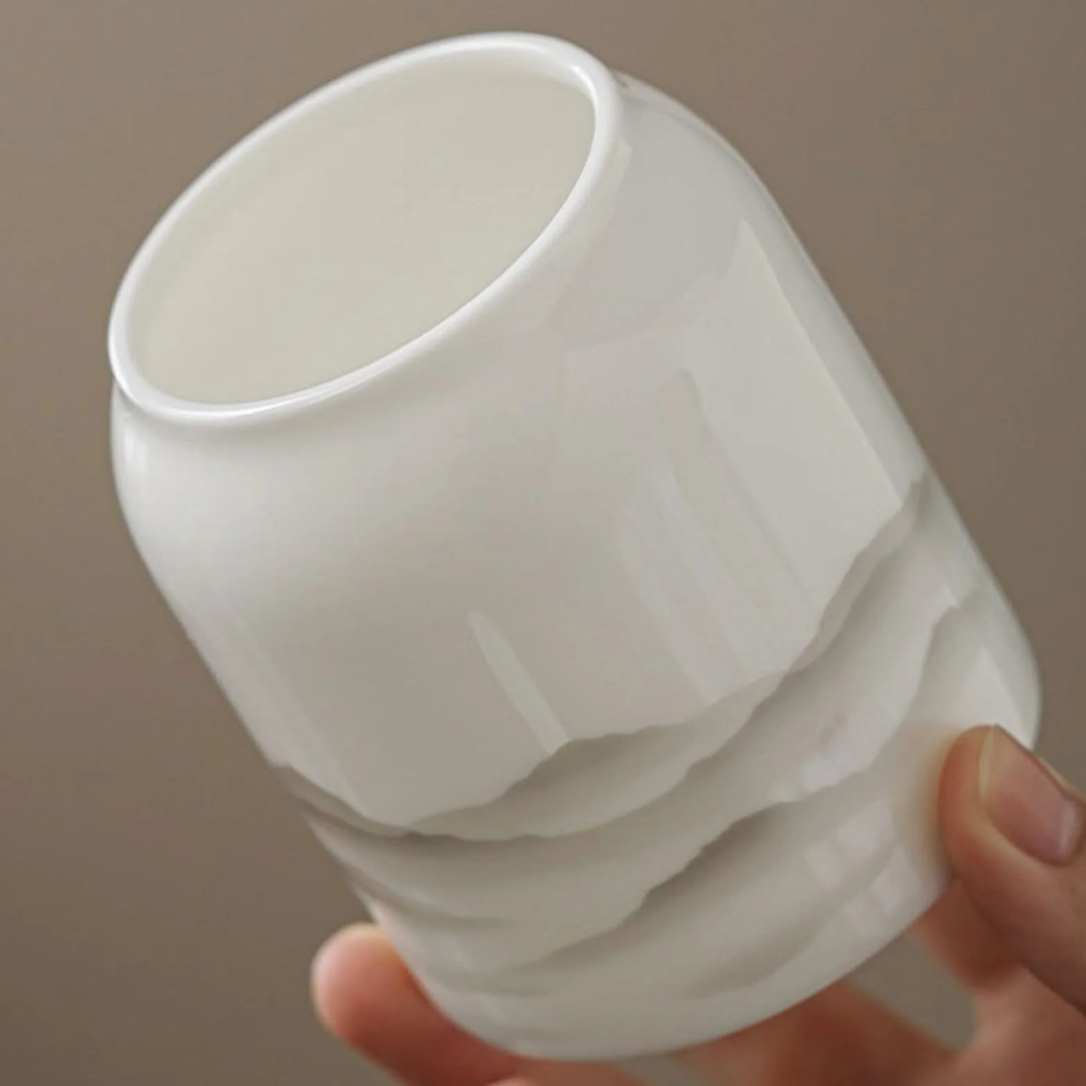 Puszki na herbatę Biała porcelana pojemnik na herbatę chińska uszczelka czarna zielona herbata przenośny pojemnik na herbatę słoik do przechowywania Pojemnik do przechowywania herbaty