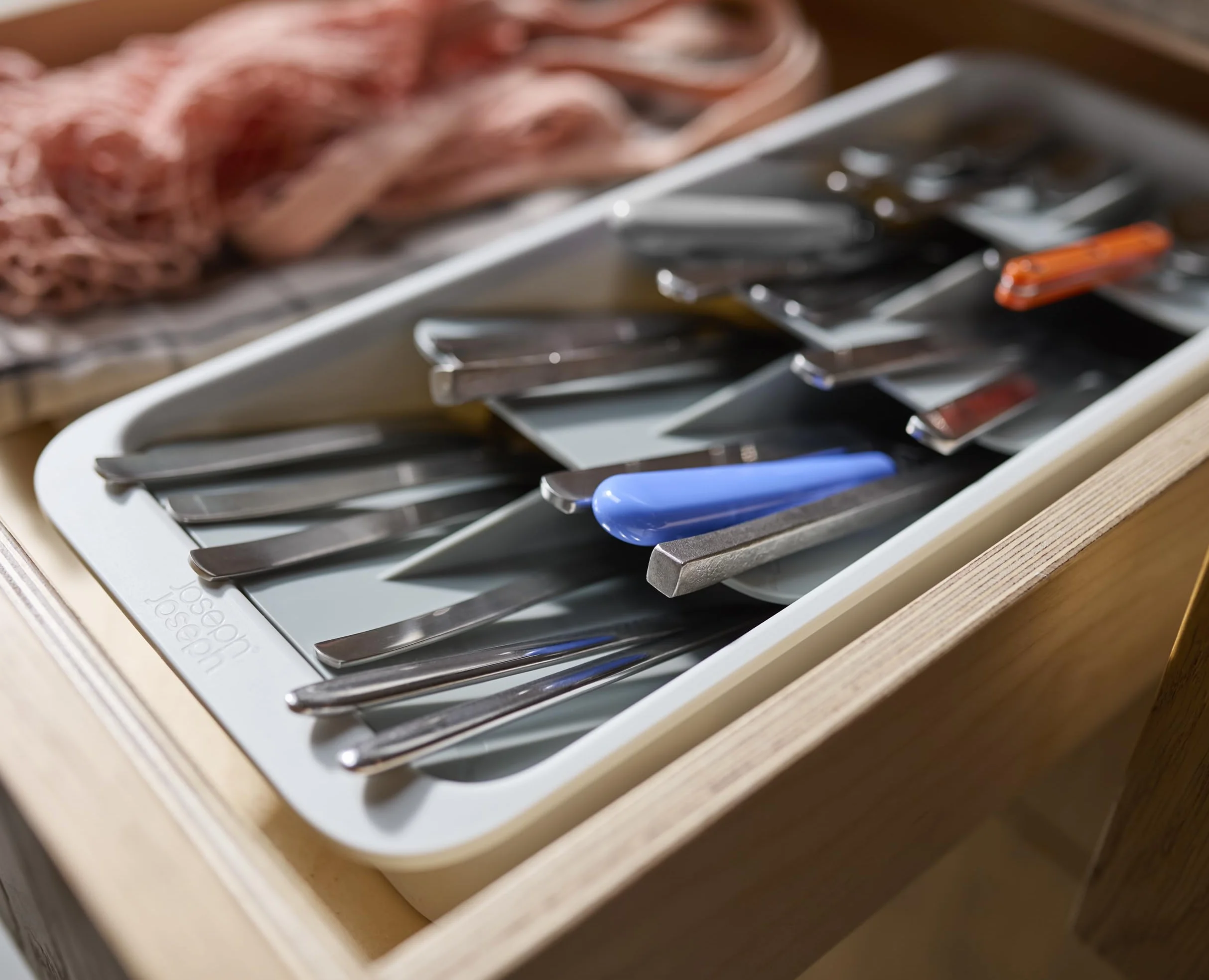 Joseph Joseph DrawerStore Kompaktowy Organizer na Sztućce, Duży, Plastik z Recyklingu