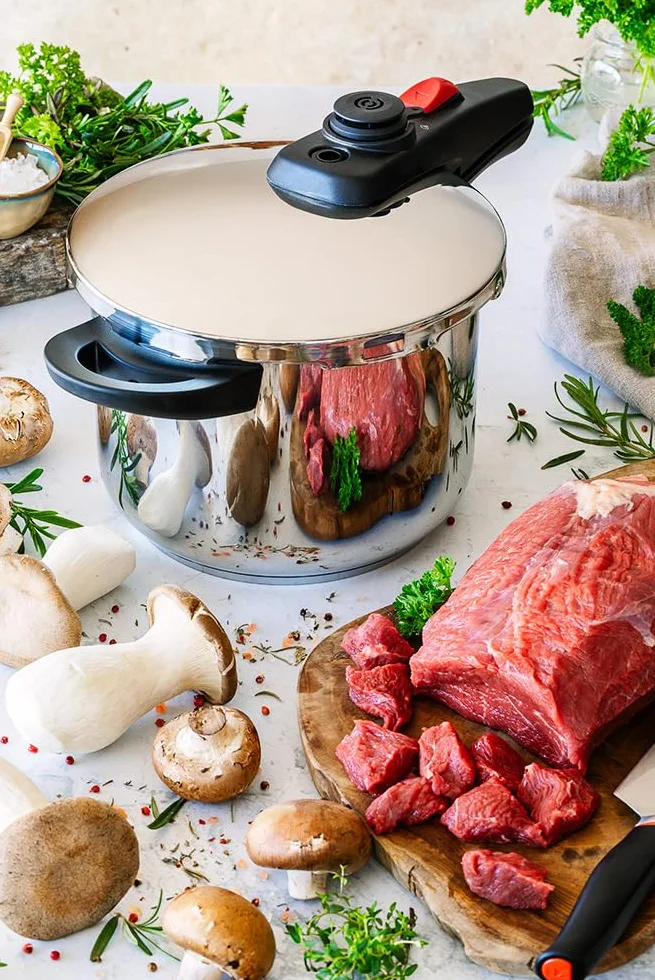 BRA Allure zestaw szybkowarów, 4 + 6 l, stal nierdzewna, nadaje się do wszystkich rodzajów kuchenek, również indukcyjnych