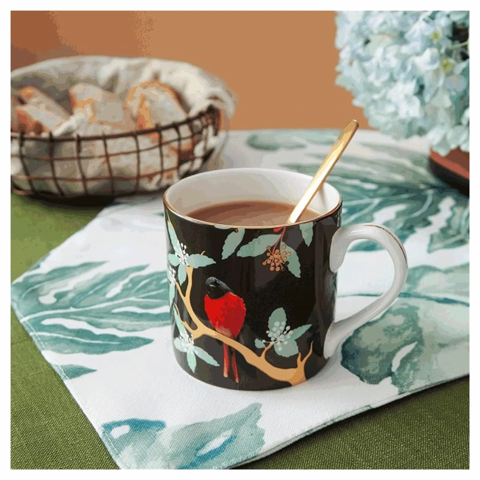 Kubek Kubek z porcelany kostnej ręcznie malowany kubek do kawy, 250ML kreatywna filiżanka do kawy w stylu chińskim, wielofunkcyjny kubek do napojów ze złotym rysunkiem Kawiarnia (Color : Green)