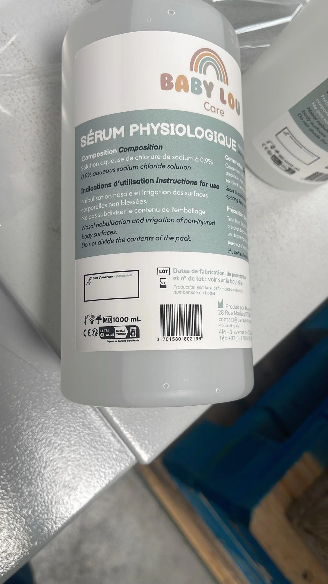 Butelka fizjologicznego roztworu soli 500 ml, NaCl 0,9%, wyprodukowano we Francji, oczyszczanie przewodów nosowych, higiena nosa, do nawadniania zewnętrznego
