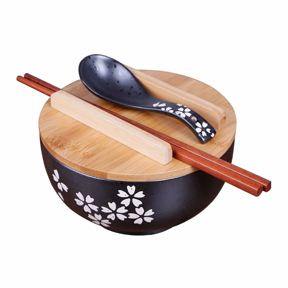 Japońska koreańska zastawa stołowa vintage miska ryżowa w stylu japońskim czarna ceramiczna miska z makaronem błyskawicznym Pałeczki z pokrywką i łyżką