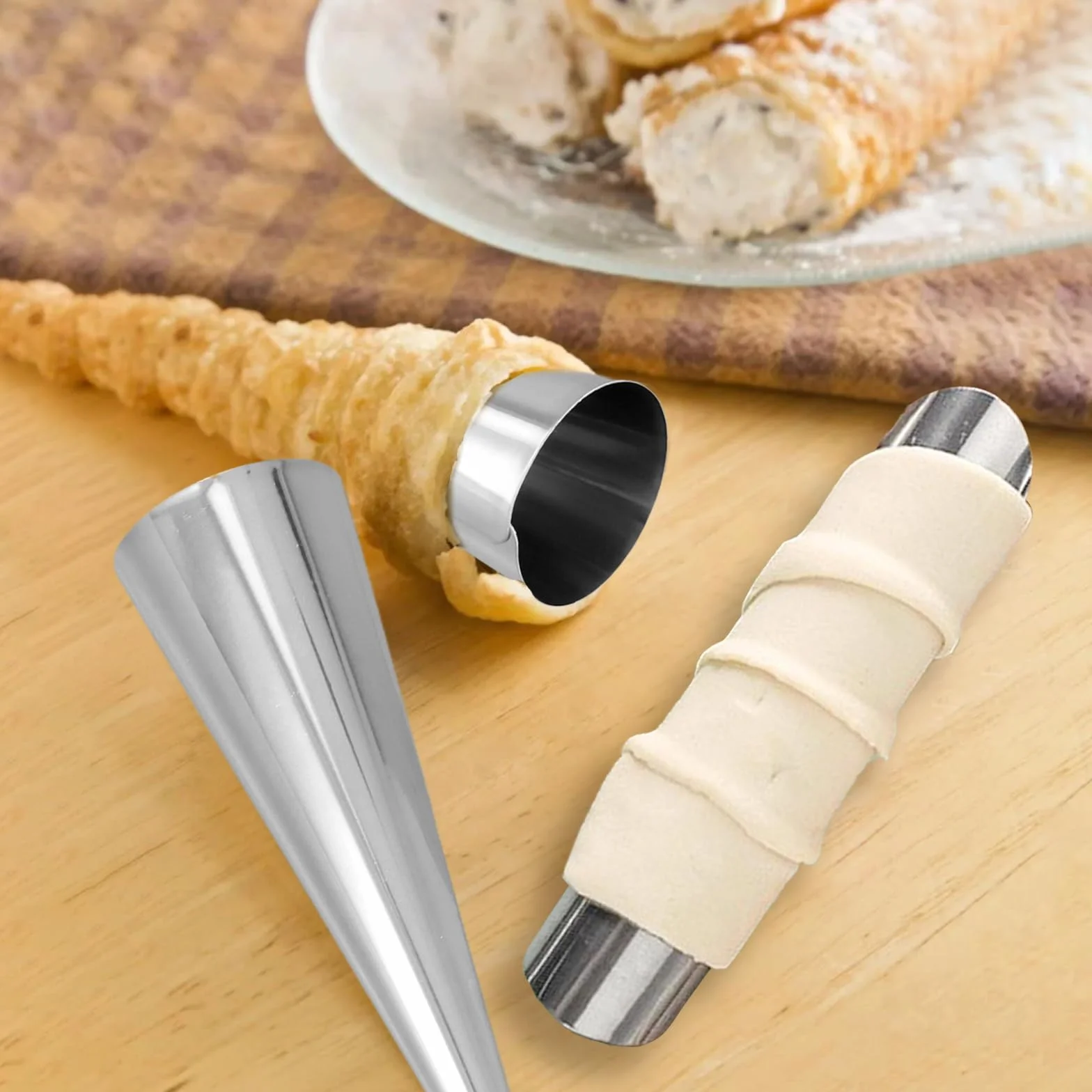 FUNSUEI Cannoli 40 sztuk foremek do pieczenia ze stali nierdzewnej, rurki ze szczotk? do czyszczenia, 12 x 3 cm, ma?e rurki Cannoli, zestaw do kuchni, piekarni
