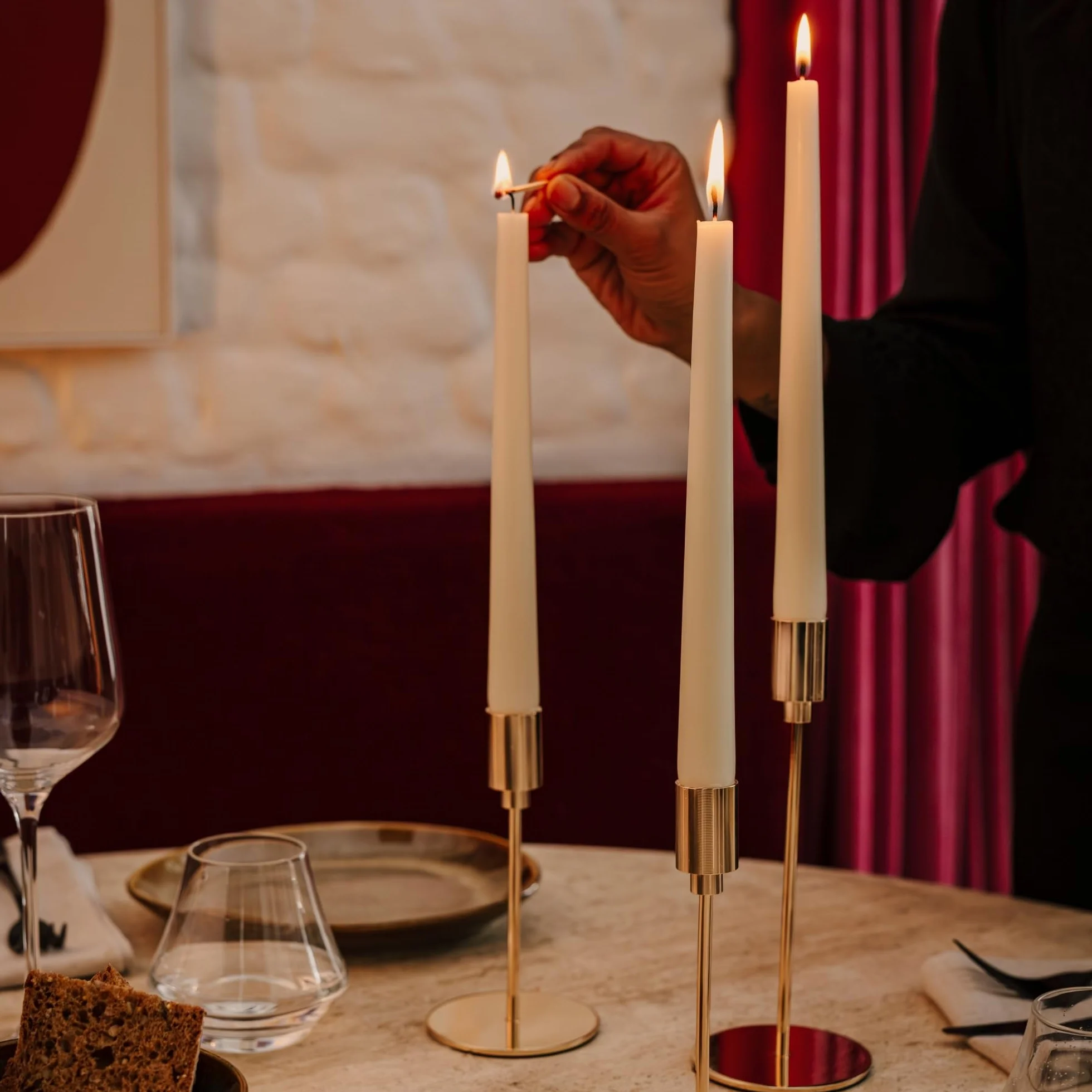 Spaas 14 Tapered Dinner Candles 21/220 mm, 8 Hours, Unscented, Biały