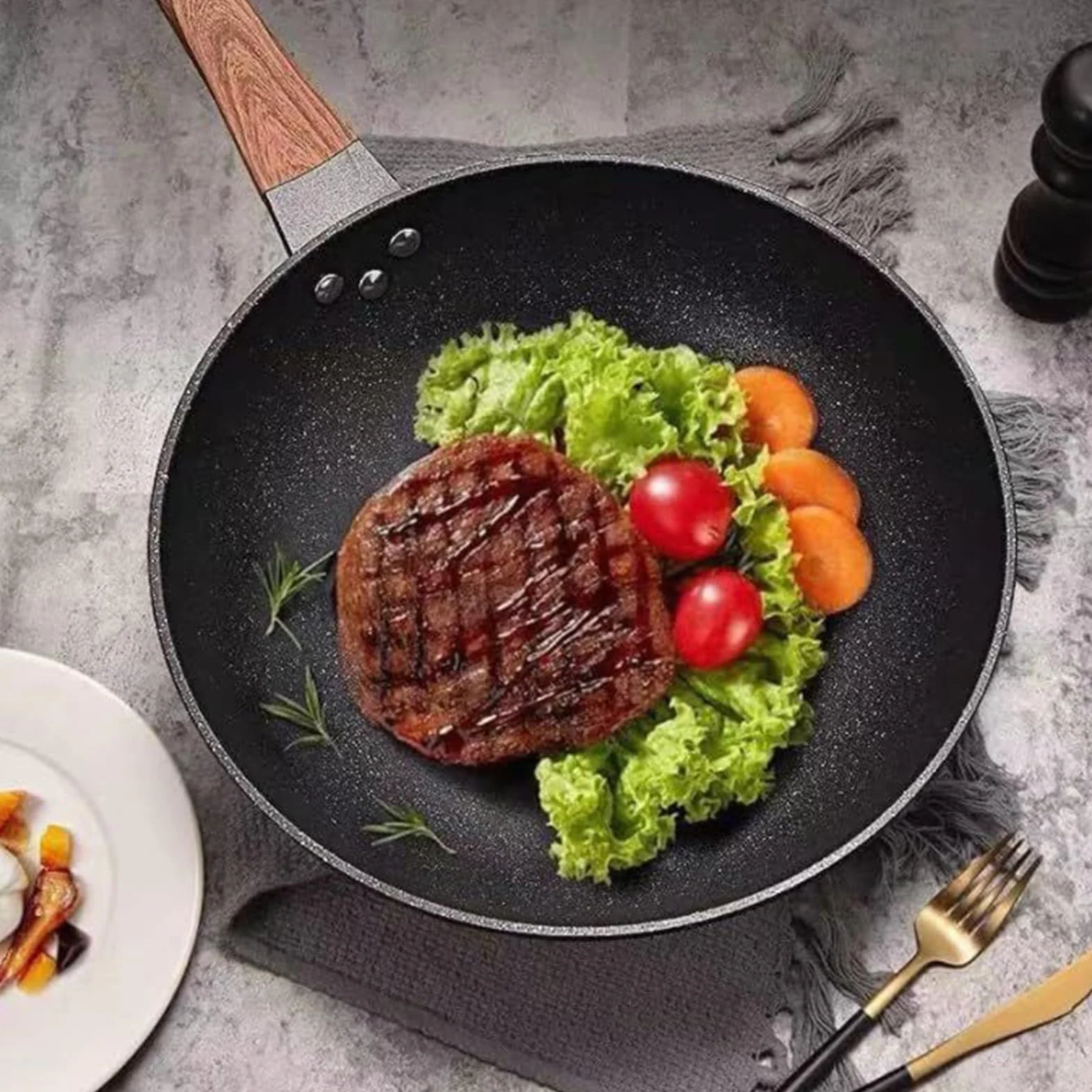Woki Nieprzywierające Nieprzywierające Patelnie Stir-Fry I Sauté | Głęboka Patelnia Nieprzywierająca Z Pokrywą Do Pieczenia Naleśniki Akcesoria Kuchenne Rybny Kuchnia