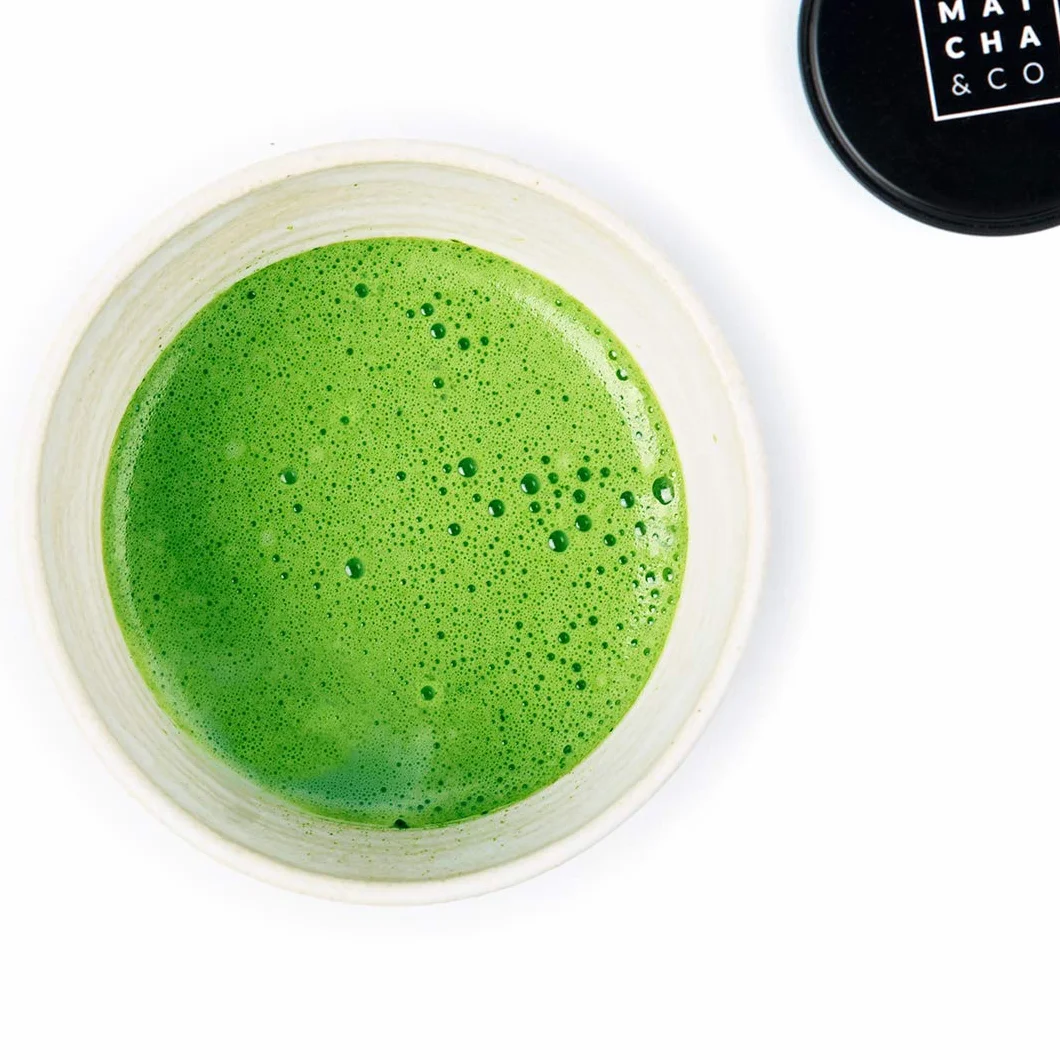 Matcha & CO - Elektryczny spieniacz do mleka, kawy lub herbaty, wymaga 2 baterii AA