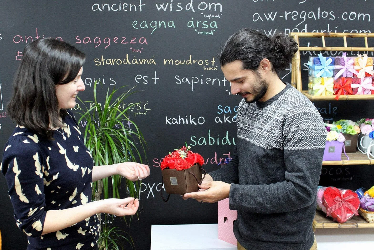 Ancient Wisdom Bukiet kwiatów mydła - różowa róża i goździk
