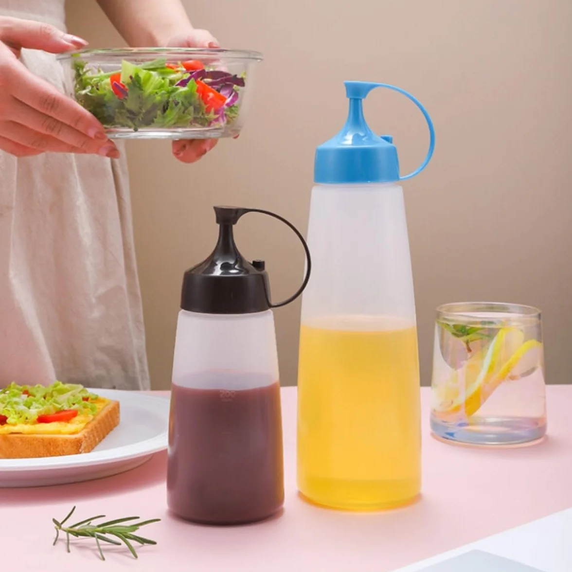 Butelki do wyciskania przypraw, zestaw 6 sztuk, idealne do sosów sałatkowych, keczupu, sosu sojowego i innych, pojemność 180 ml