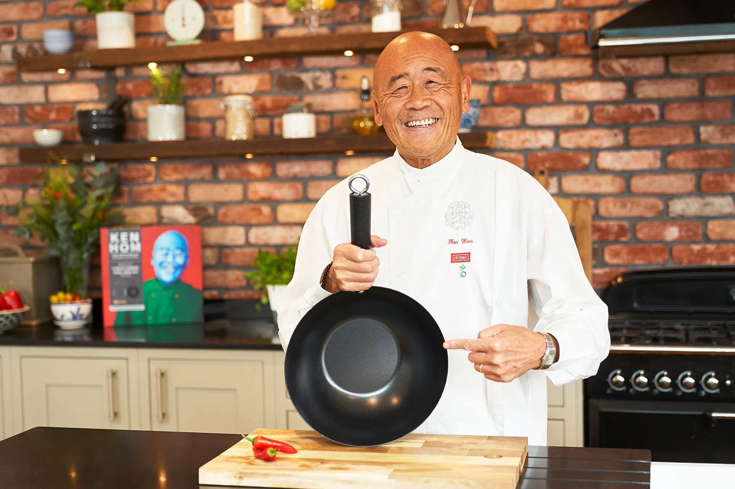 Ken Hom 20 cm mini patelnia wok ze stali węglowej z powłoką zapobiegającą przywieraniu, Excellence, odporna na wysokie temperatury, nadaje się do mycia w zmywarce, 5 lat