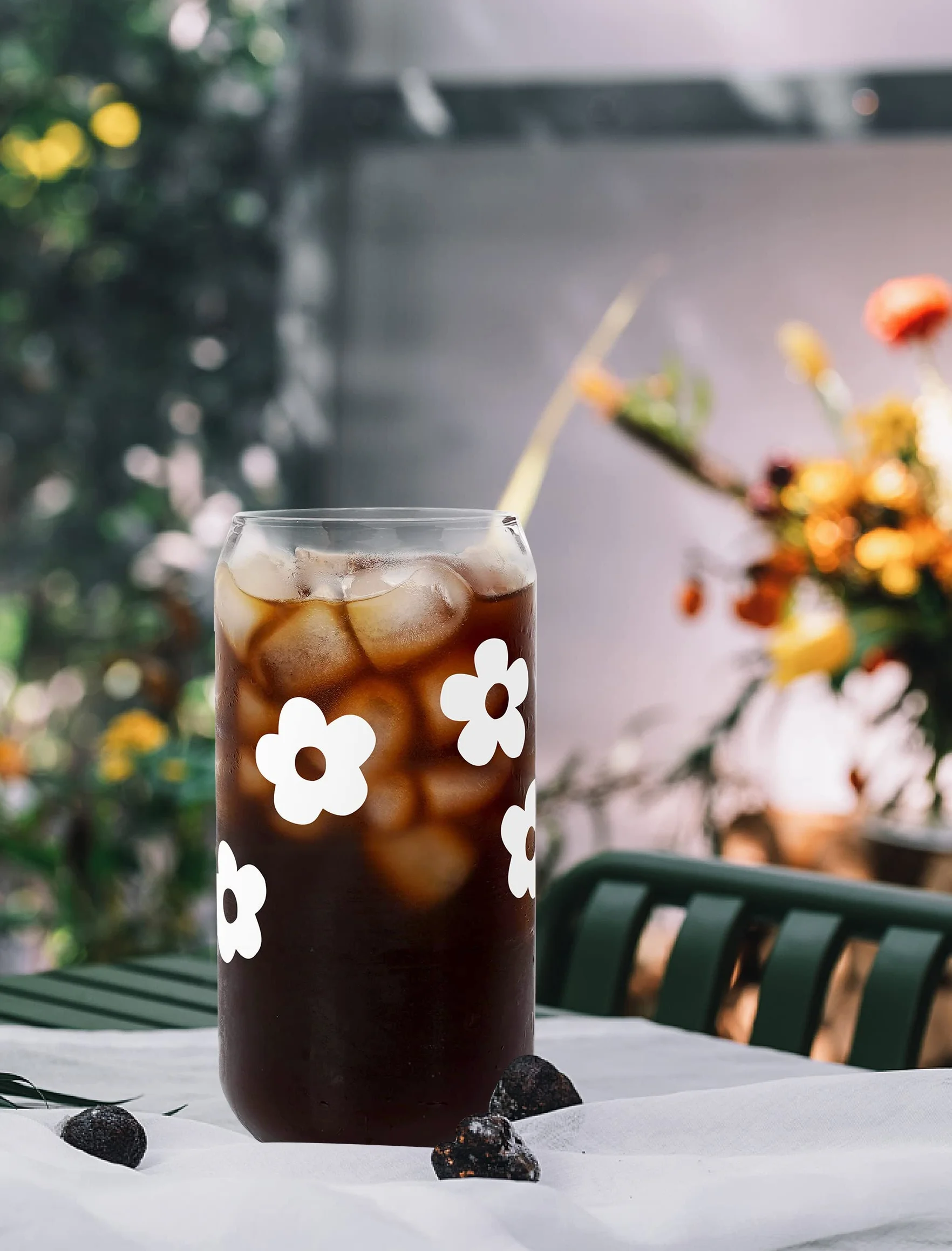Mason Life Szklanki do piwa z pokrywkami i słomką, szklanki do picia, 590 ml, kubek do kawy mrożonej, szklanka do smoothie, kubek wielokrotnego użytku, zestaw 4 sztuk, biały