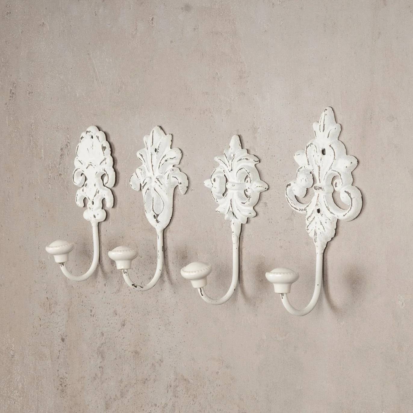 4-częściowy zestaw 4 haczyków ściennych biały szary wieszak na ubrania wieszak ścienny garderoba wieszak garderobiany wieszak żelazny shabby chic styl dworkowy vintage nostalgiczny ornamenty barokowy
