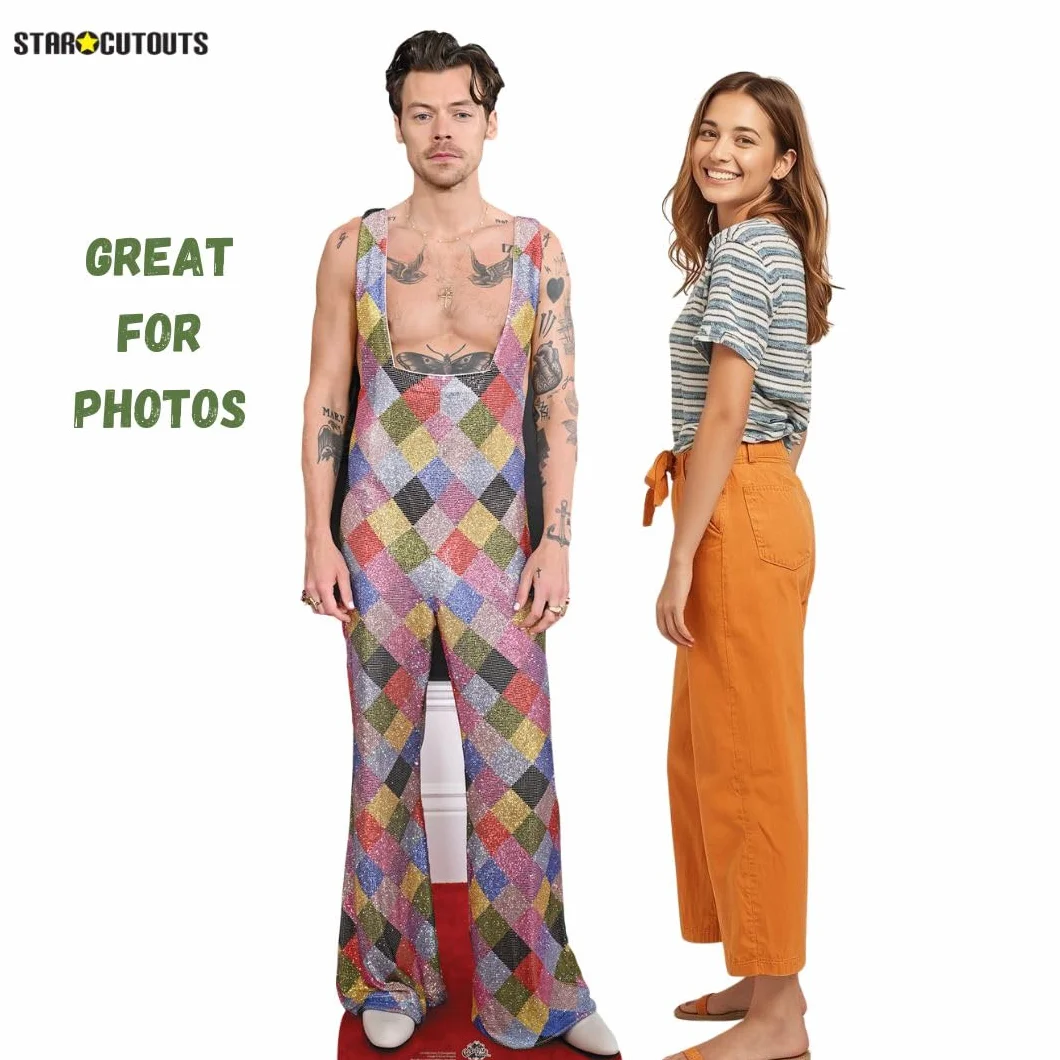 Star Cutouts CS1088 Harry S ogrodniczki Lifesize kartonowe wycięcie z wycięciem w kształcie mini gwiazdy