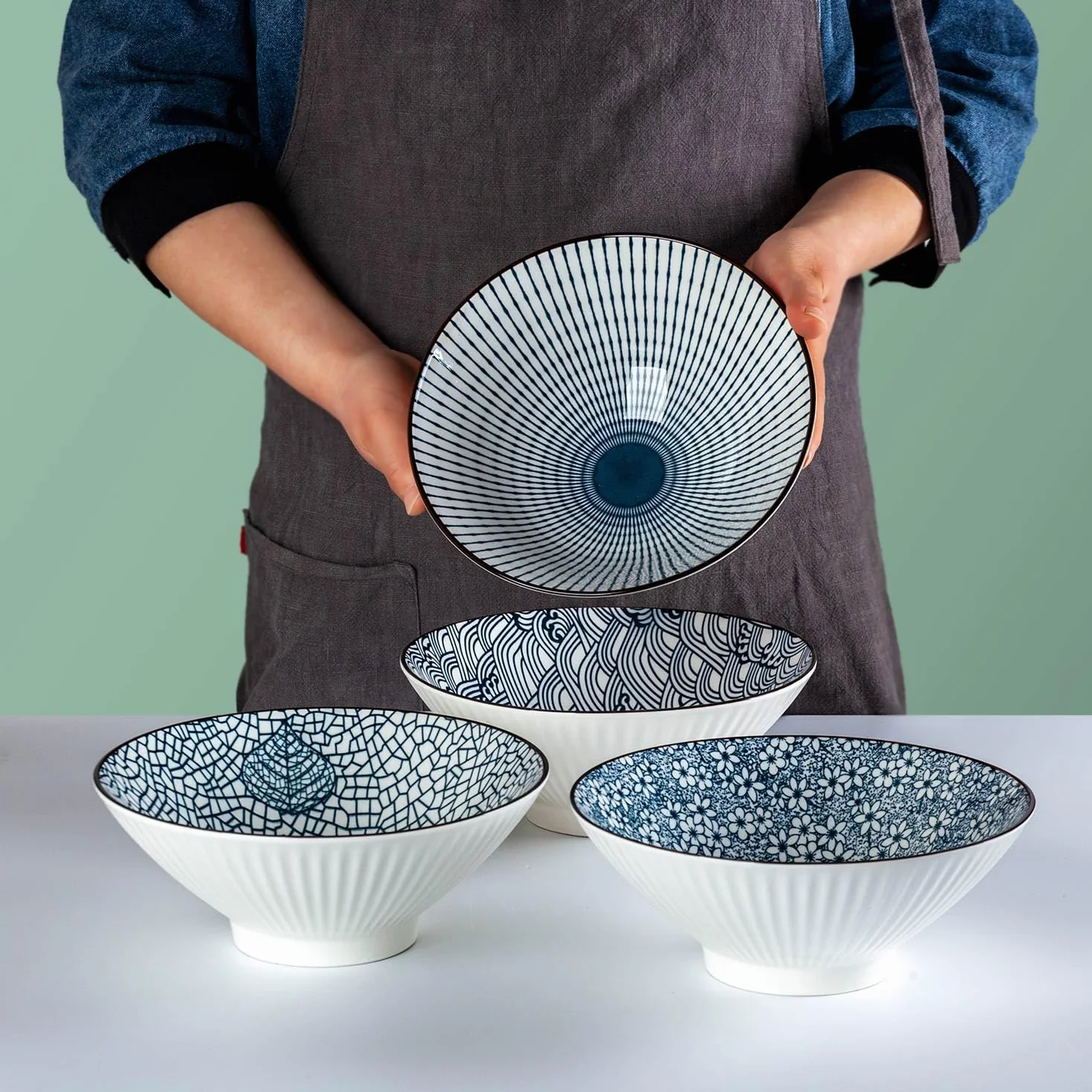 Duże ceramiczne miski do ramenu, zestaw 4 szt., niebieskie i białe miski do zupy na pho, 20 cm wzór fali, idealne do makaronu i bulionu