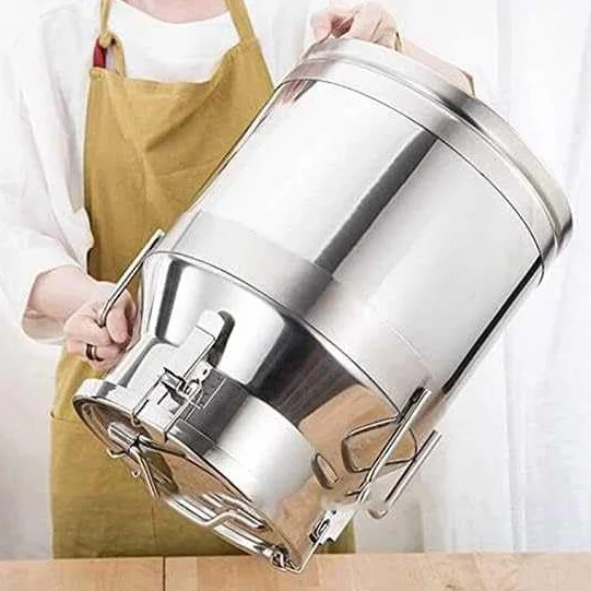 Pojemnik na mleko ze stali nierdzewnej o dużej pojemności – przenośne wiadro na mleko 9 l z zamkniętą pokrywką do ubijania mleka, wina i produktów mlecznych - trwała, łatwa do czyszczenia, idealna do