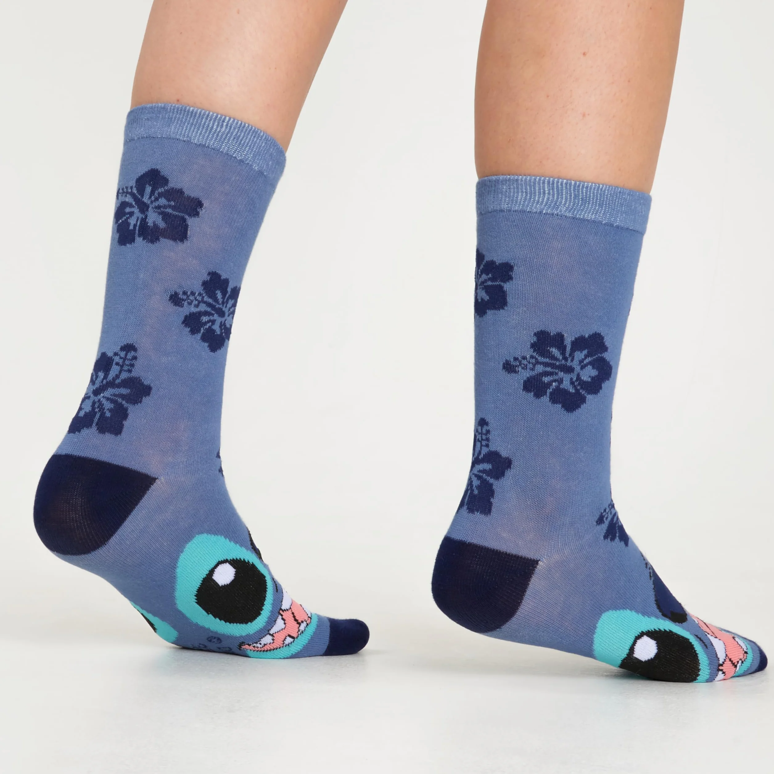 Disney Zestaw podarunkowy Stitch Kubek i skarpetki dla kobiet
