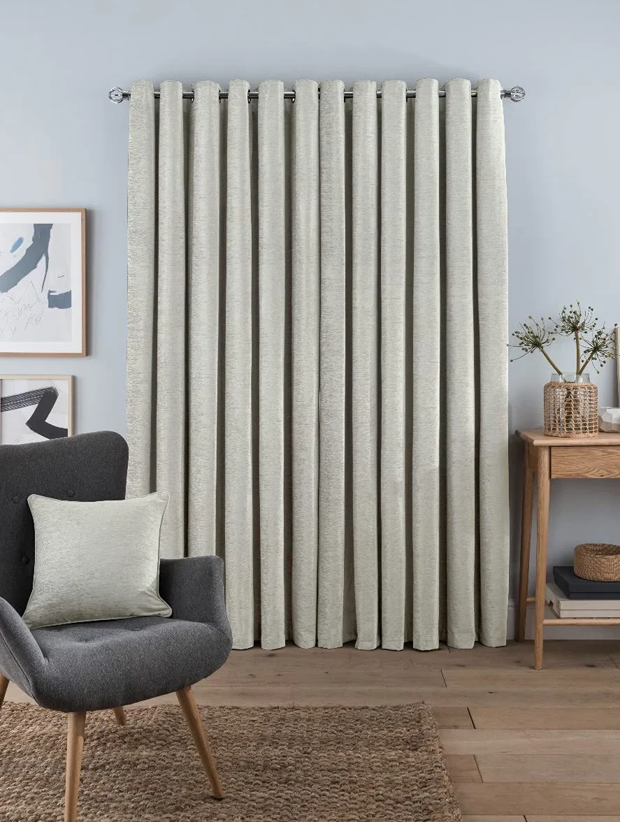 Sleepdown Luksusowe zasłony z oczkami szenilowymi do sypialni i salonu 168 x 132 cm kremowe 2 panele