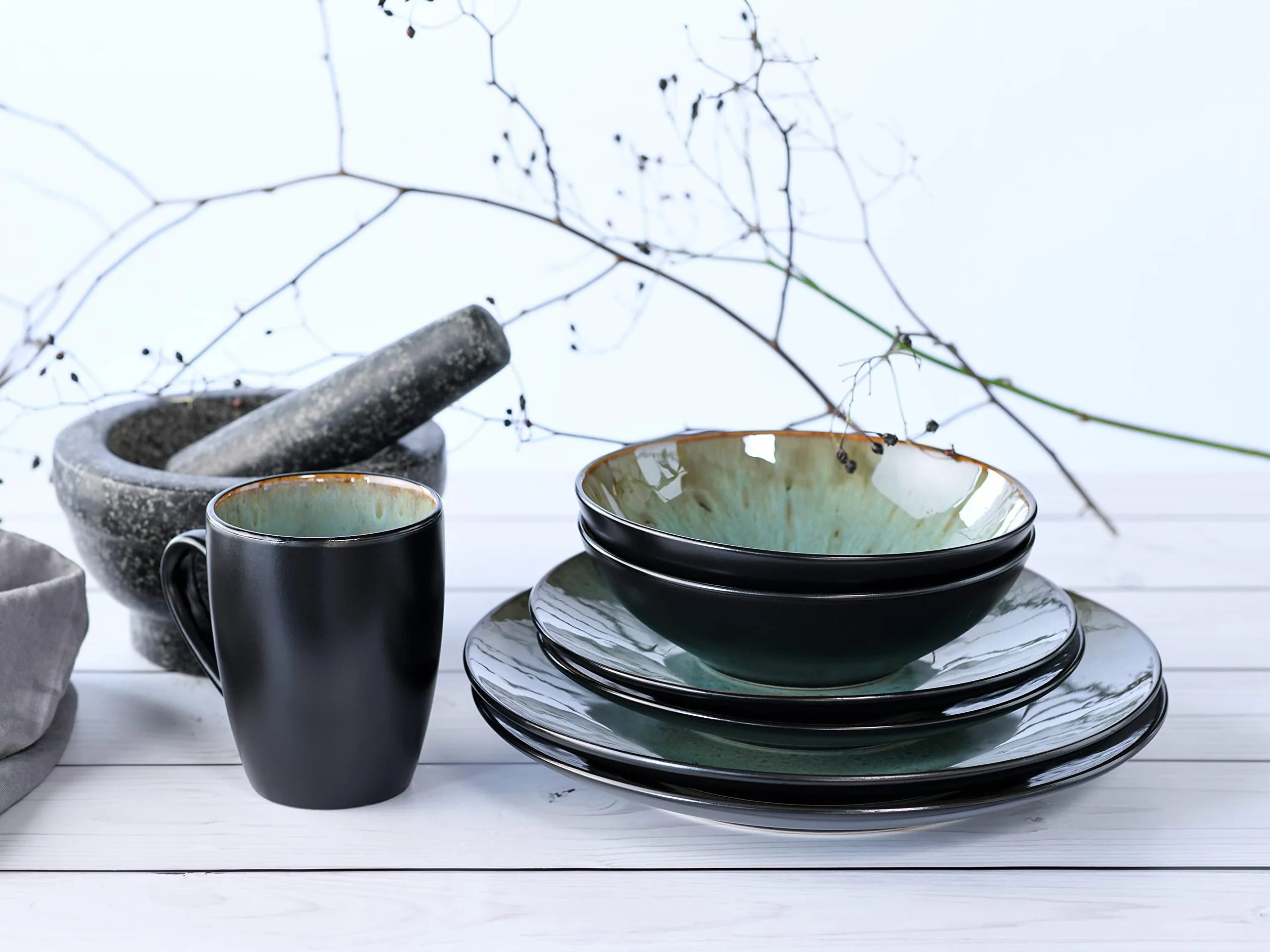 CreaTable, 23631, seria JAWA - glazura reaktywna, 16-częściowy zestaw naczyń, serwis kombi z kamionki, nadaje się do mycia w zmywarce i używania w kuchence mikrofalowej, wysokiej jakości produkcja