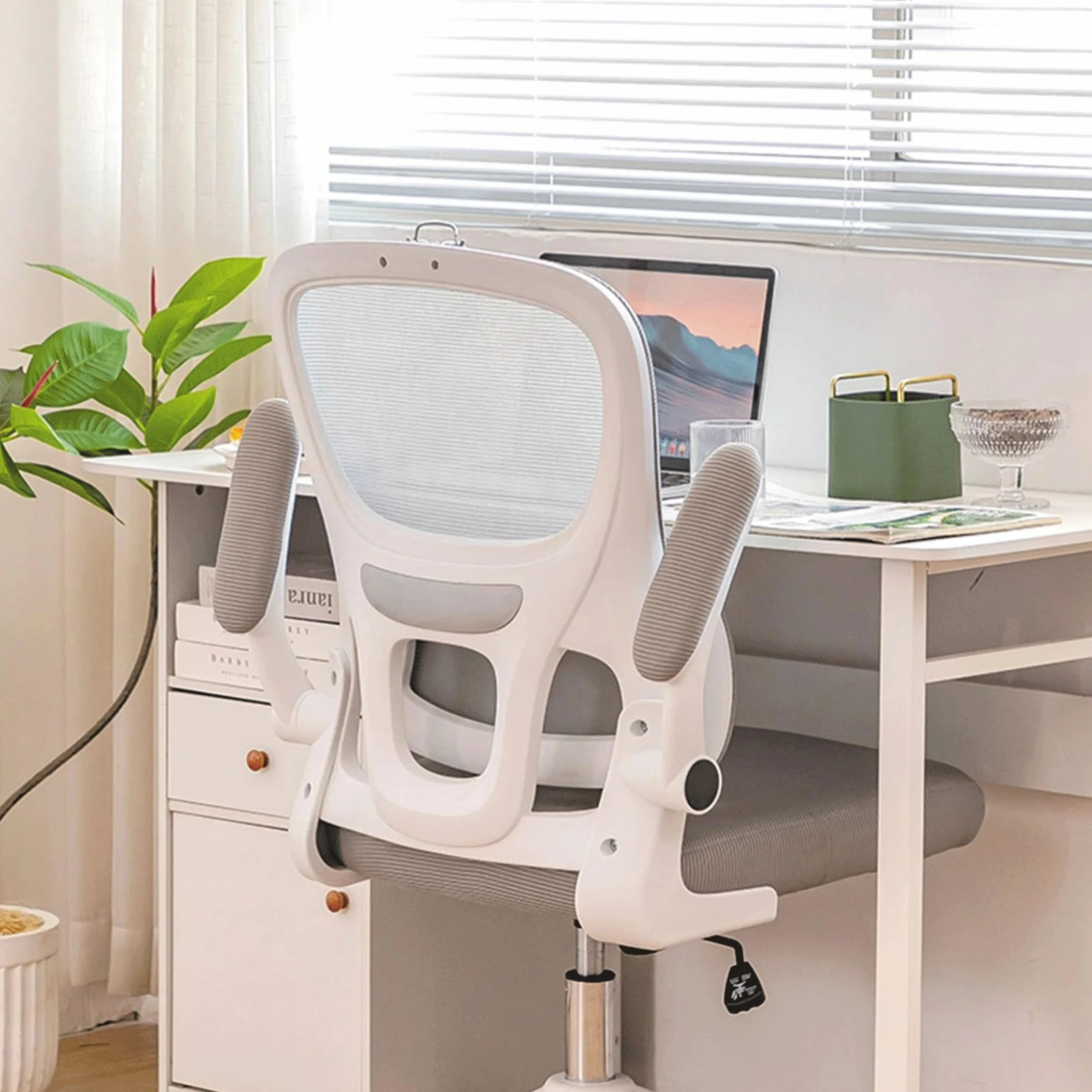 Wygodne krzesło komputerowe, nowoczesne krzesło biurowe do gier i biura z funkcją obrotu, oparcie z regulacją wysokości (kąt nachylenia 30°), ergonomiczny materiał siatkowy, dynamiczny l