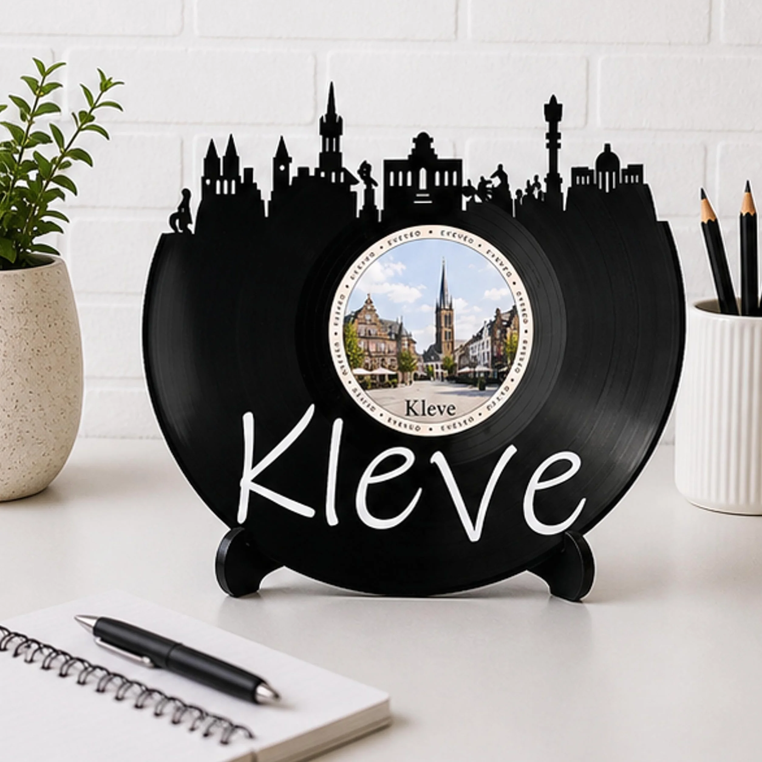 EVEVO Dekoracja ścienna z płyty gramofonowej Kleve – winylowa sztuka ścienna Niederrhein Skyline, prezent dla fanów Kleve, Schwanenburg Heimat-Labienburg D0028
