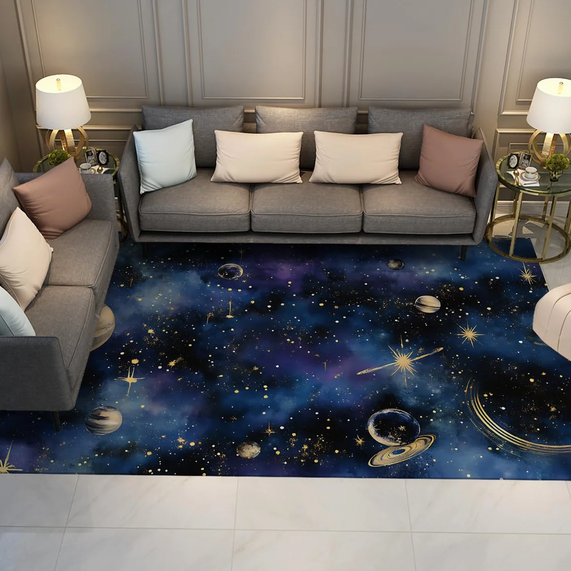 Dywan podłogowy o tematyce kosmicznej 180 x 270 cm - fioletowy i niebieski wzór mglisty cienki dywan dekoracja salonu dla amatorów science fiction miękka i nadająca się do prania mata