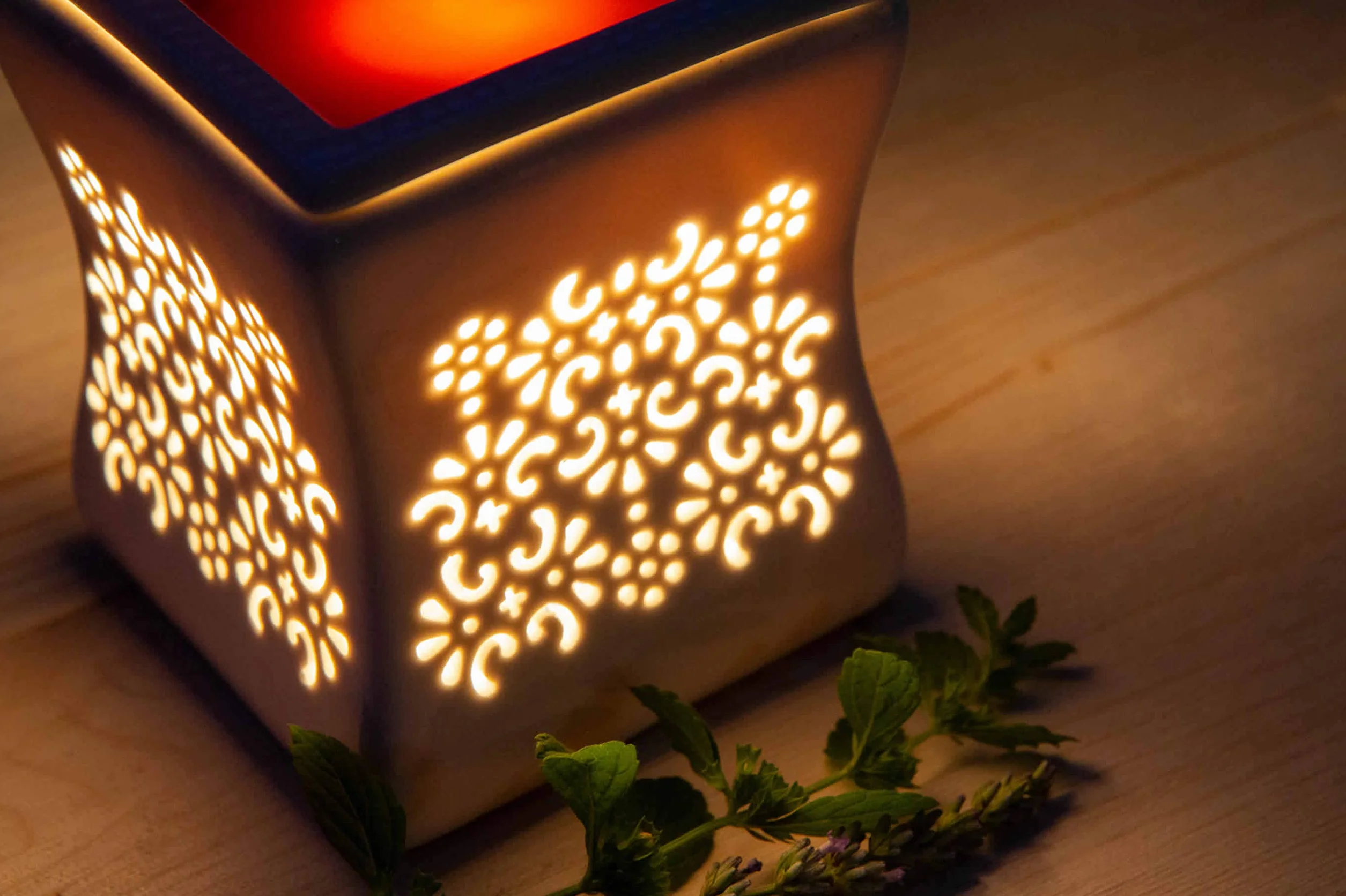 CANDLE-LITE Elektryczna lampa zapachowa – topiarka do wosku – stylowy palnik olejowy – dyfuzor olejków zapachowych – podgrzewacz do świec lampa do domowego biura, sypialni, salonu, spa lub studia fitness
