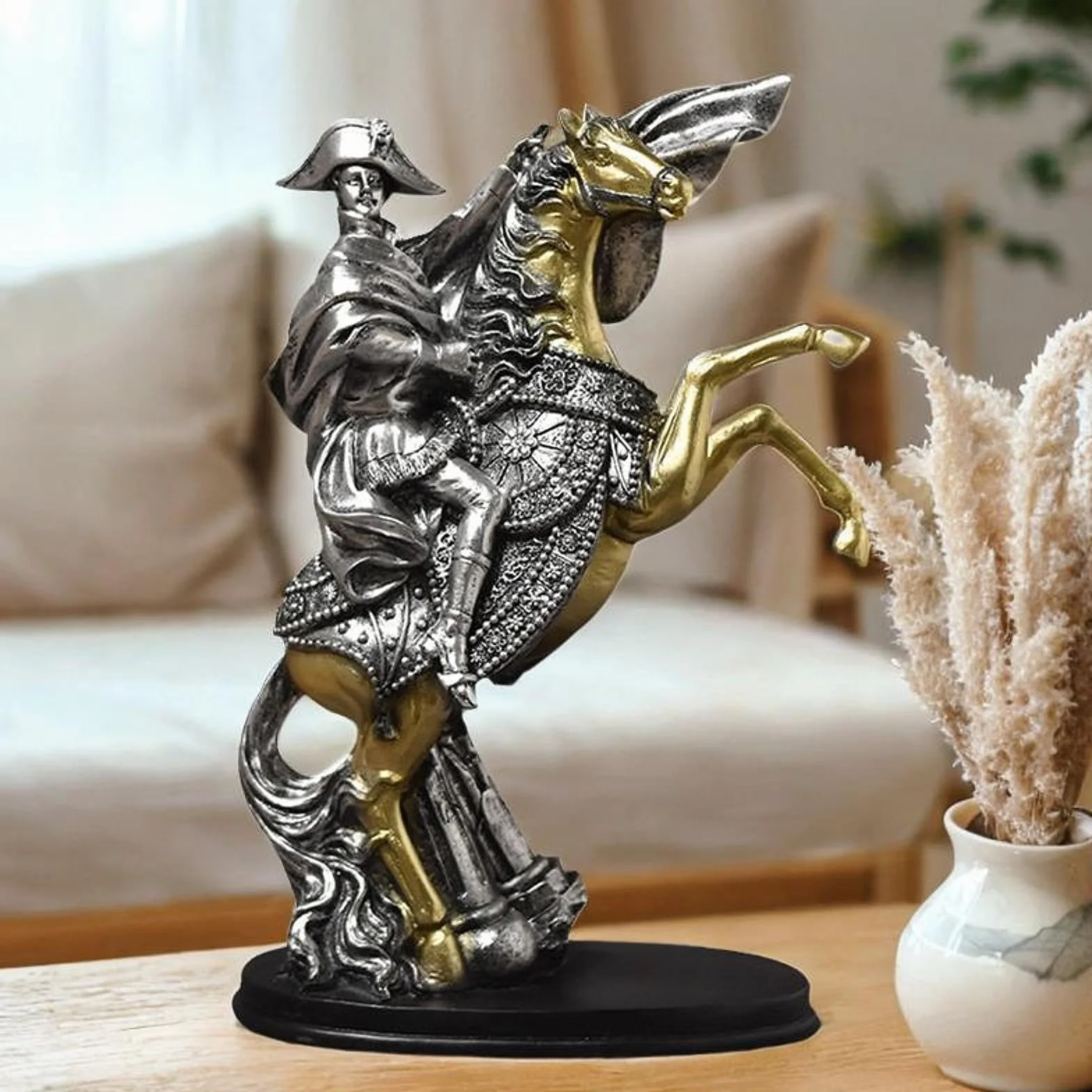 Posąg rycerza Figurka z żywicy Ozdoba na stół Rzeźba rycerza do przedpokoju szafki, srebrny rycerz