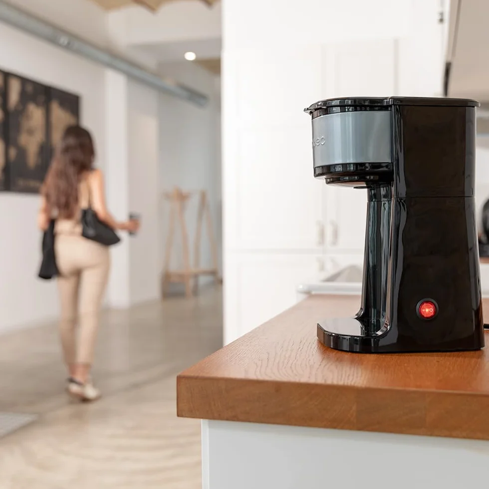 Cecotec Ekspres przelewowy Coffee 66 Drop&Go z termosem. moc 700 W, pojemność 420 ml, filtr kroploszczelny, stały lub papierowy, automatyczne wyłączanie, zbiornik z okienkiem, automatyczne wyłączanie