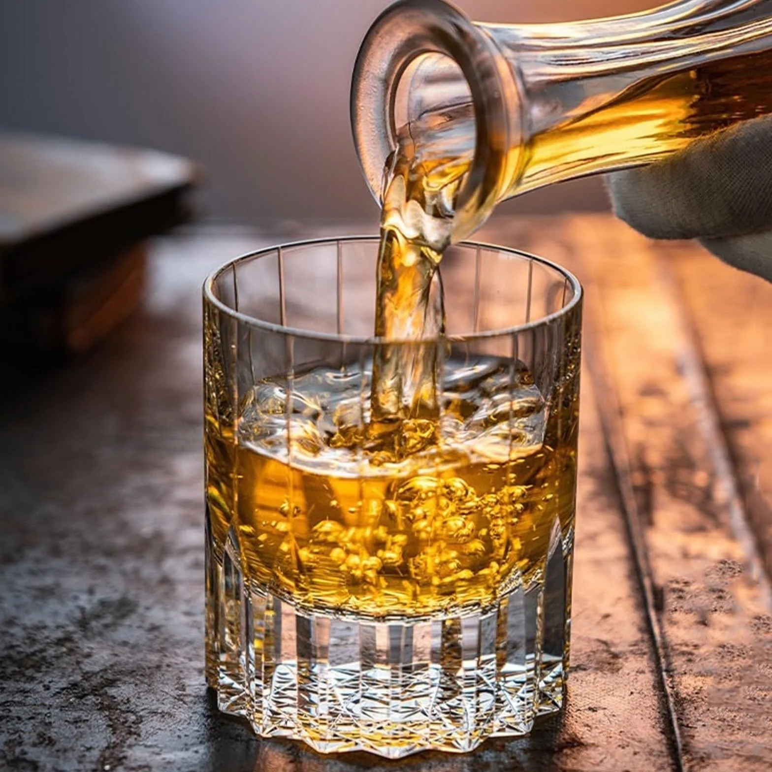 Codzienne napoje Kryształowe szklanki do whisky, 8, uncji, rzeźbione, ciężkie, staromodne bourbona Szklanki do wody