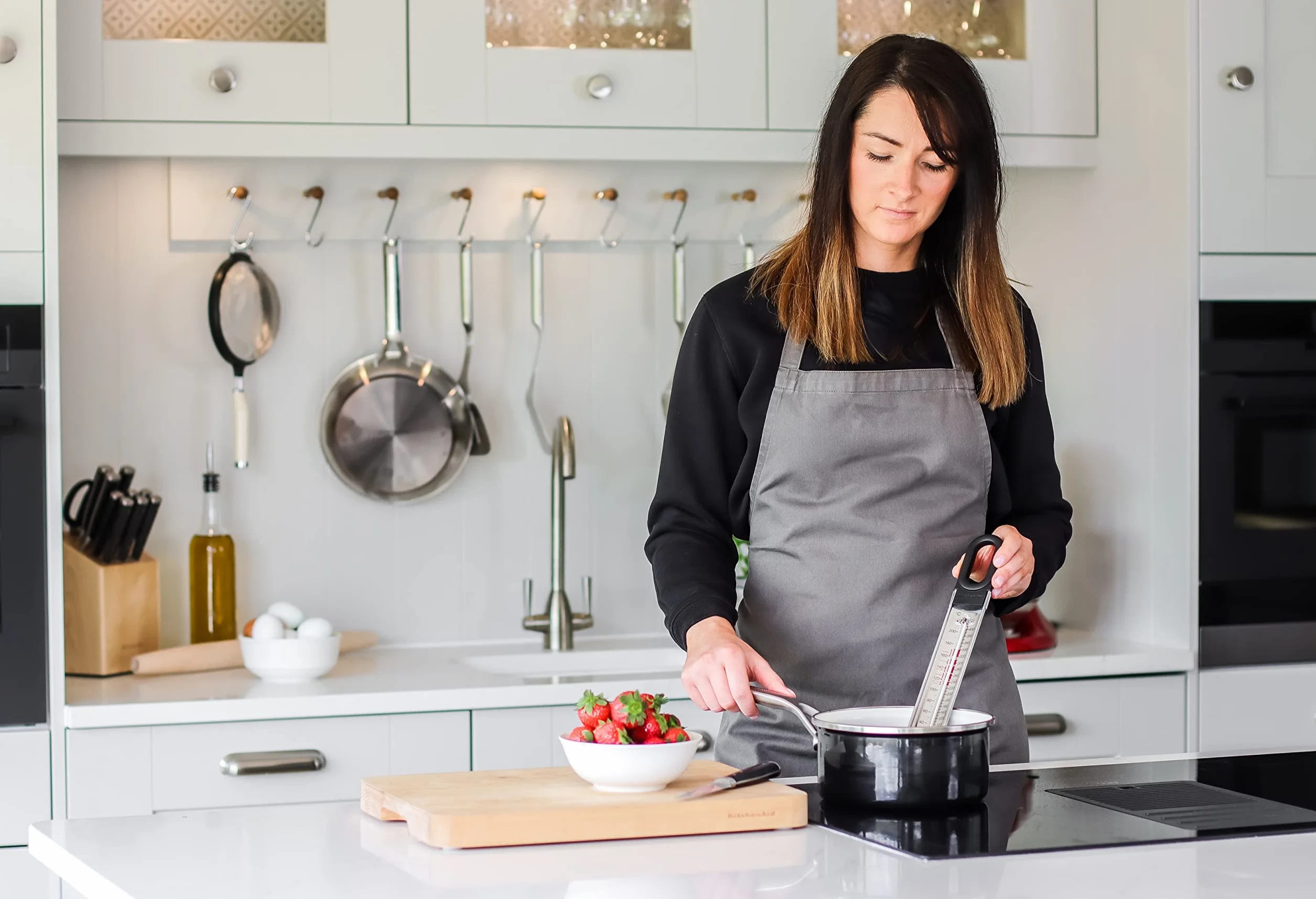 Termometr Kuchenny z Zawieszką KitchenAid, do Oleju, Cukru i Dżemu, Zakres: od 40°C do 200°C