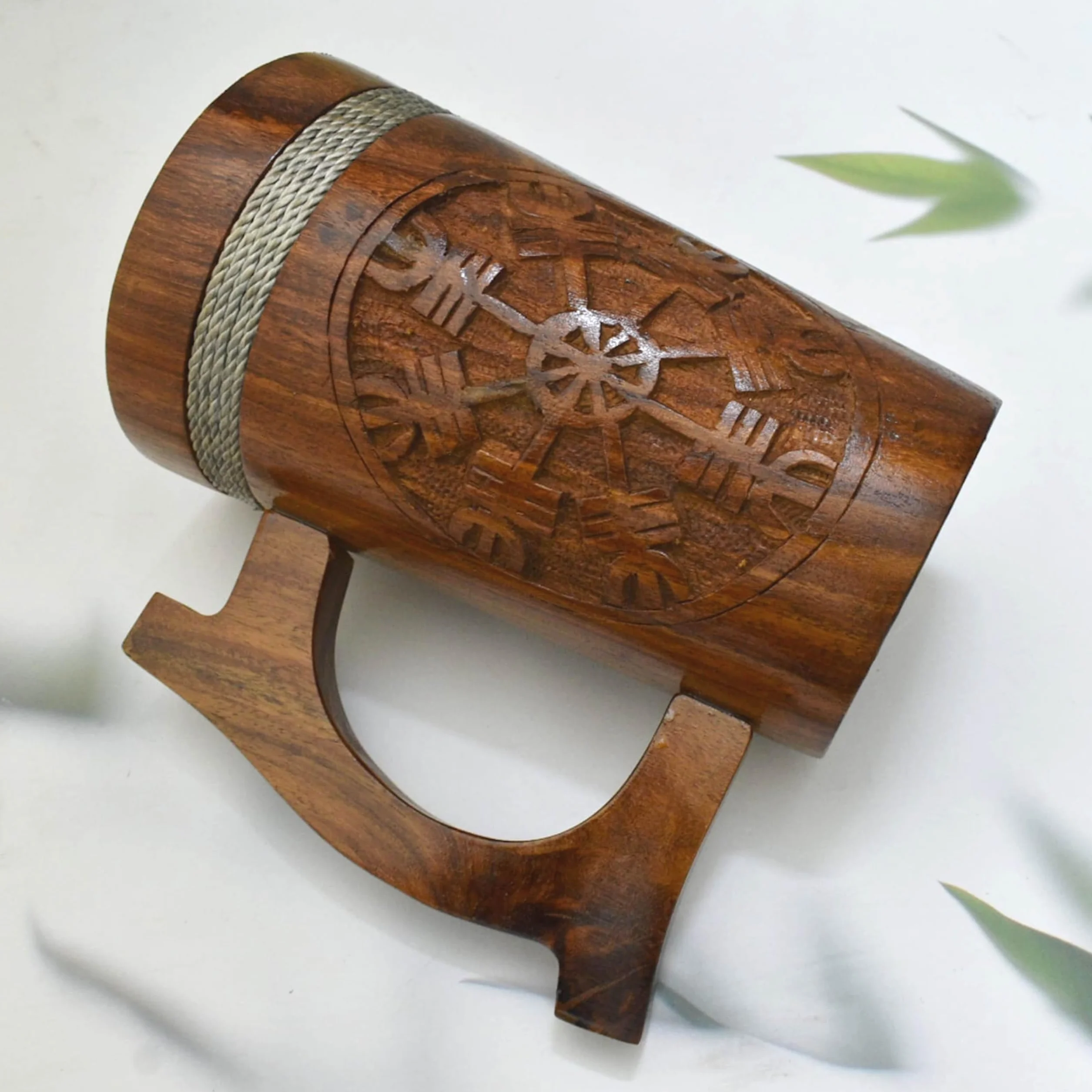 Lichtenberg Płonące drewniane kubki do piwa, ręcznie robiony kubek do piwa, kufel wikingów, prezent urodzinowy dla mężczyzny, drewniany kubek do piwa (Viking) - 590 ml