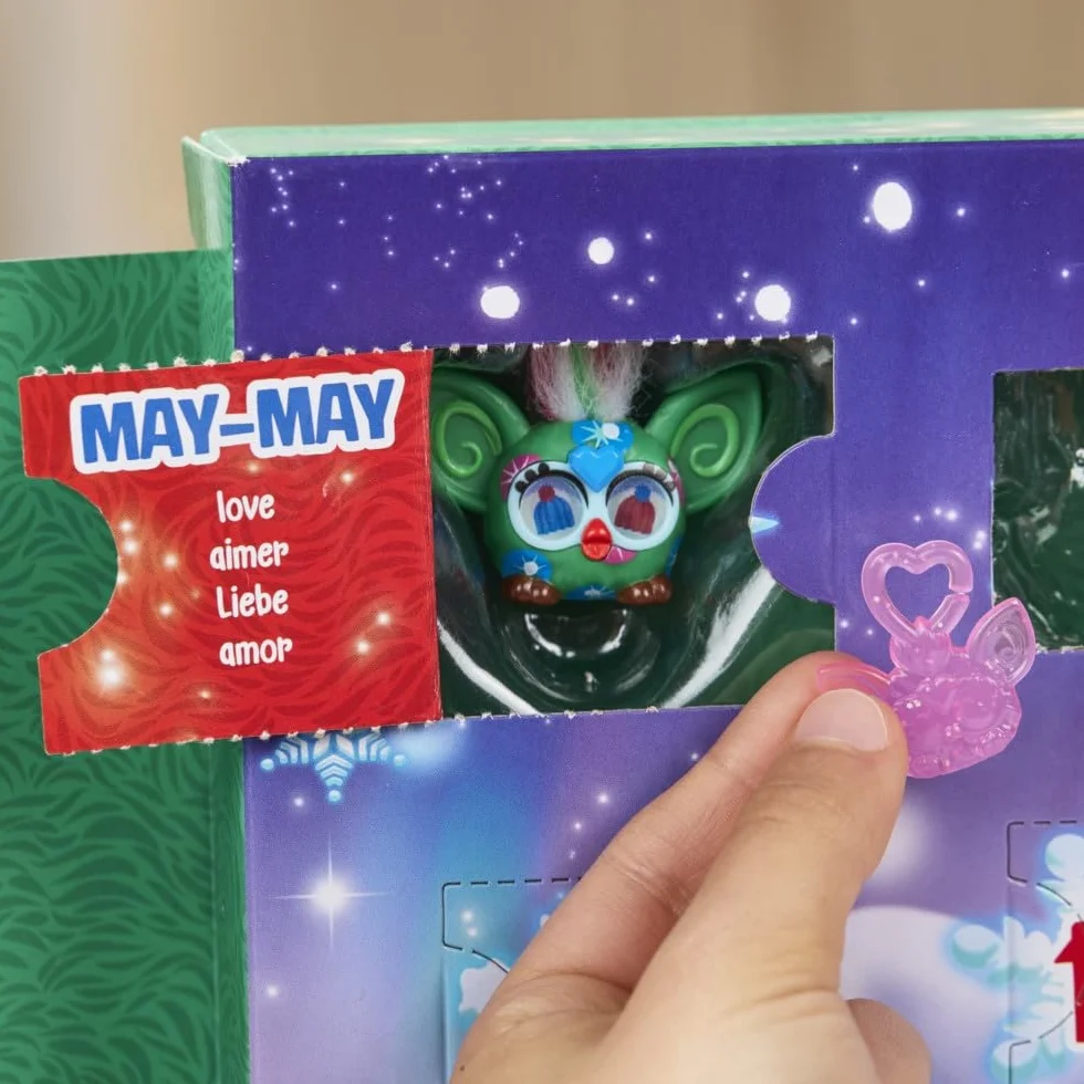 Kalendarz adwentowy z miniaturowymi figurkami Furby