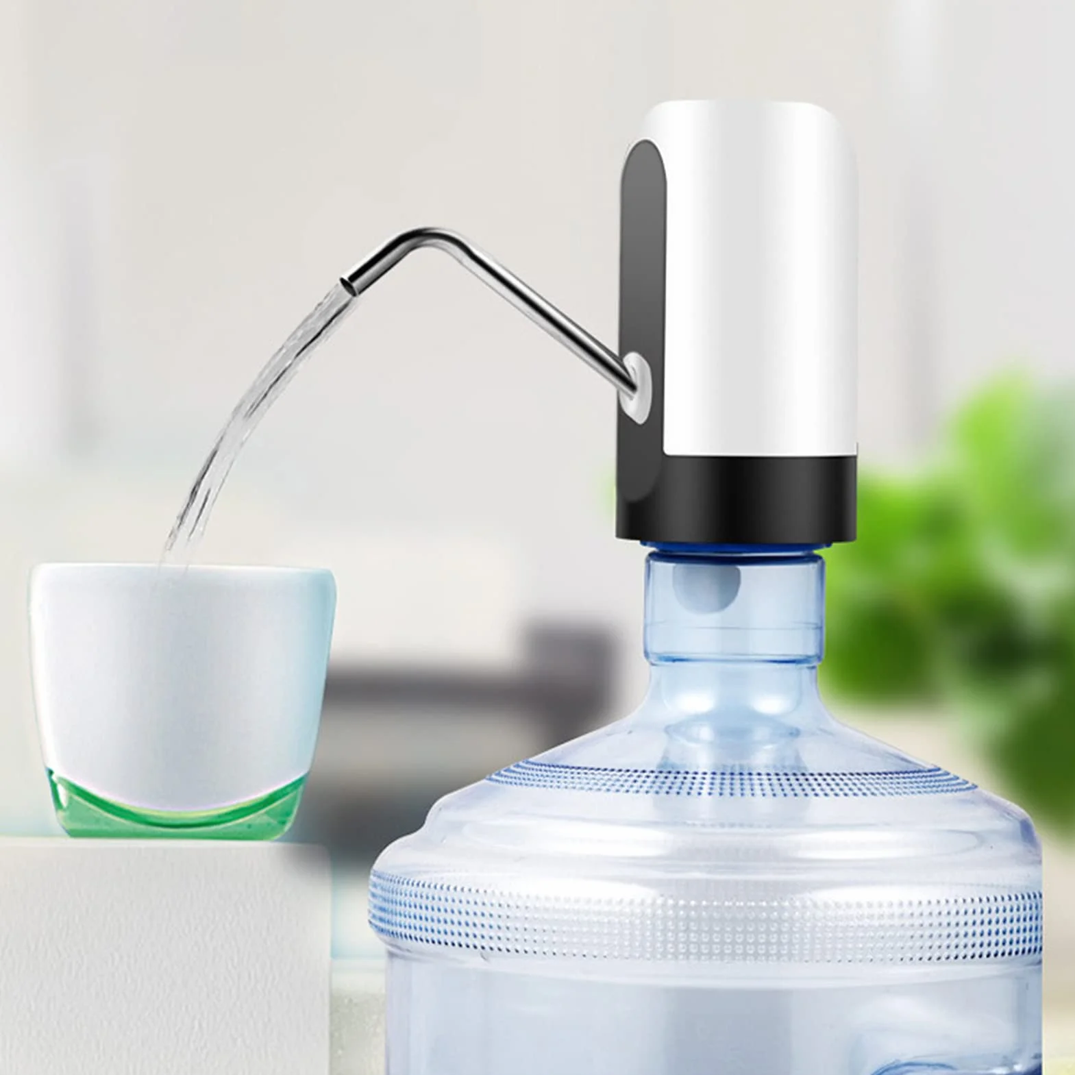 Pompa do Butelek na Wodę, 4,5L ~ 18,9L Przenośny Dozownik do Butelek na Wodę Elektryczna ładowarka USB Automatyczna Pompa Wody Pitnej do Kuchni Biuro Domowe Pikniki Kempingowe(biały)
