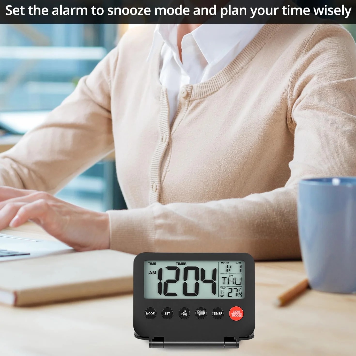 QWORK® Cyfrowy budzik podróżny, mały budzik podróżny z kalendarzem, wskaźnik temperatury, funkcja drzemki, brak baterii w zestawie