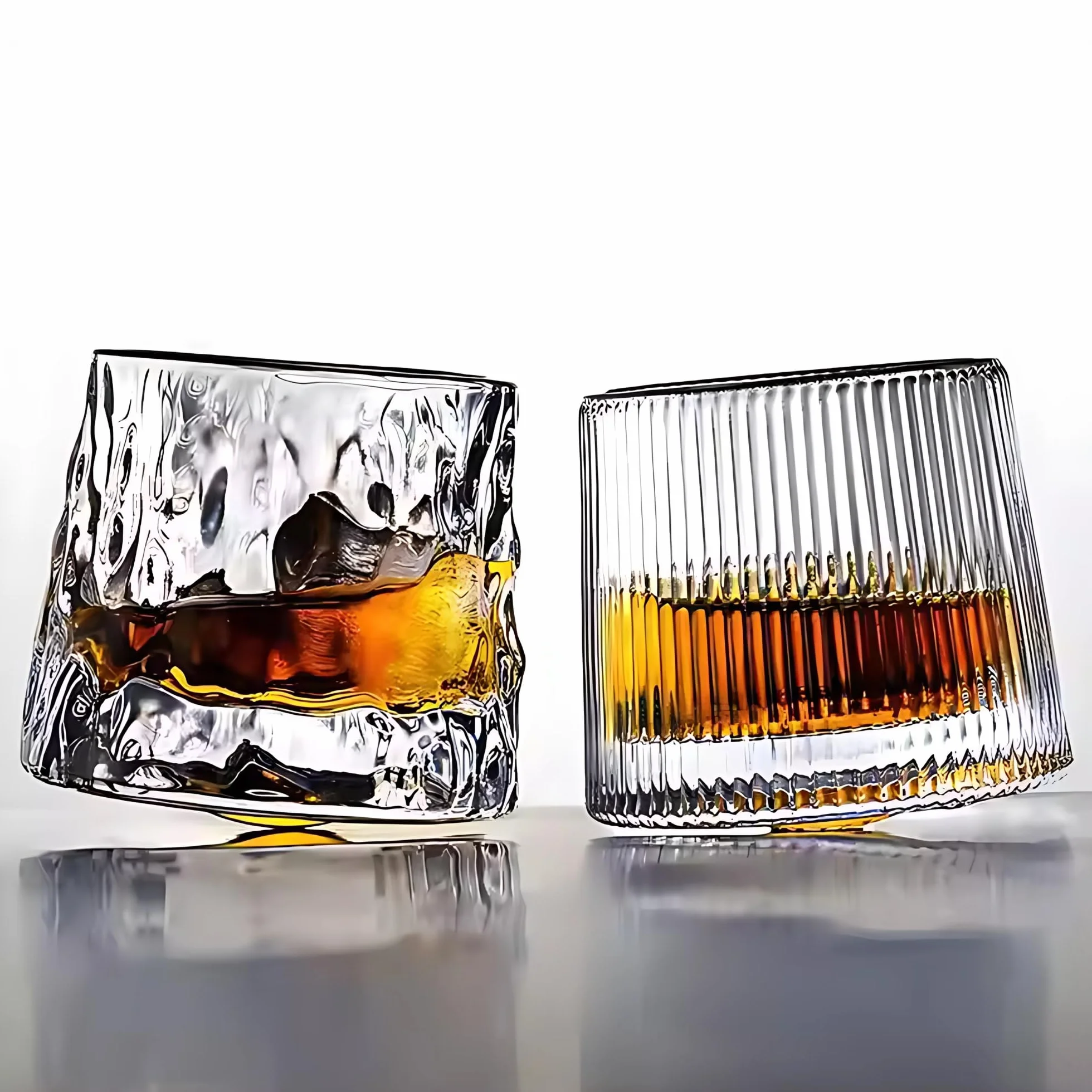 Zestaw szklanek do whisky z kulkowym dnem 4 szt. do degustacji rumu, ginu i destylowanego