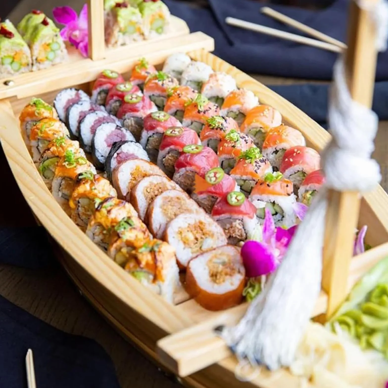 Maszyna do zwijania sushi, ręczna maszyna ze stali nierdzewnej do łatwego robienia rolek sushi, rozmiar szablonu 35/45 mm, łatwa do czyszczenia, zastosowanie komercyjne, szybkie prototypowanie