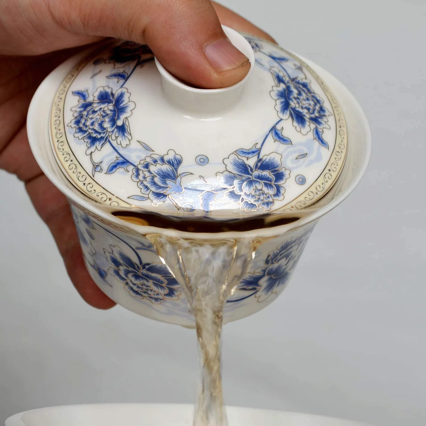 Tradycyjny zestaw do herbaty Gaiwan z pokrywką i spodkiem, ręcznie robiony ceramiczny kubek do herbaty, porcelanowe filiżanki w kwiaty, 10 uncji